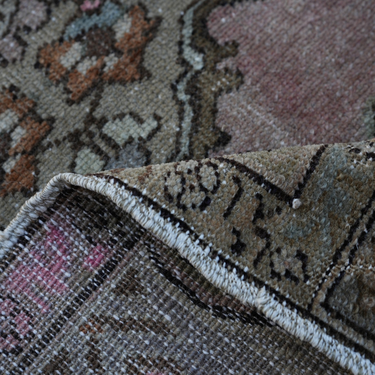 Dennis - Vintage Turkish Rug