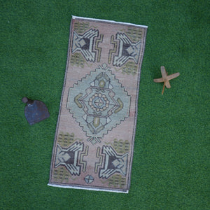 Dewi - Vintage Area Rug