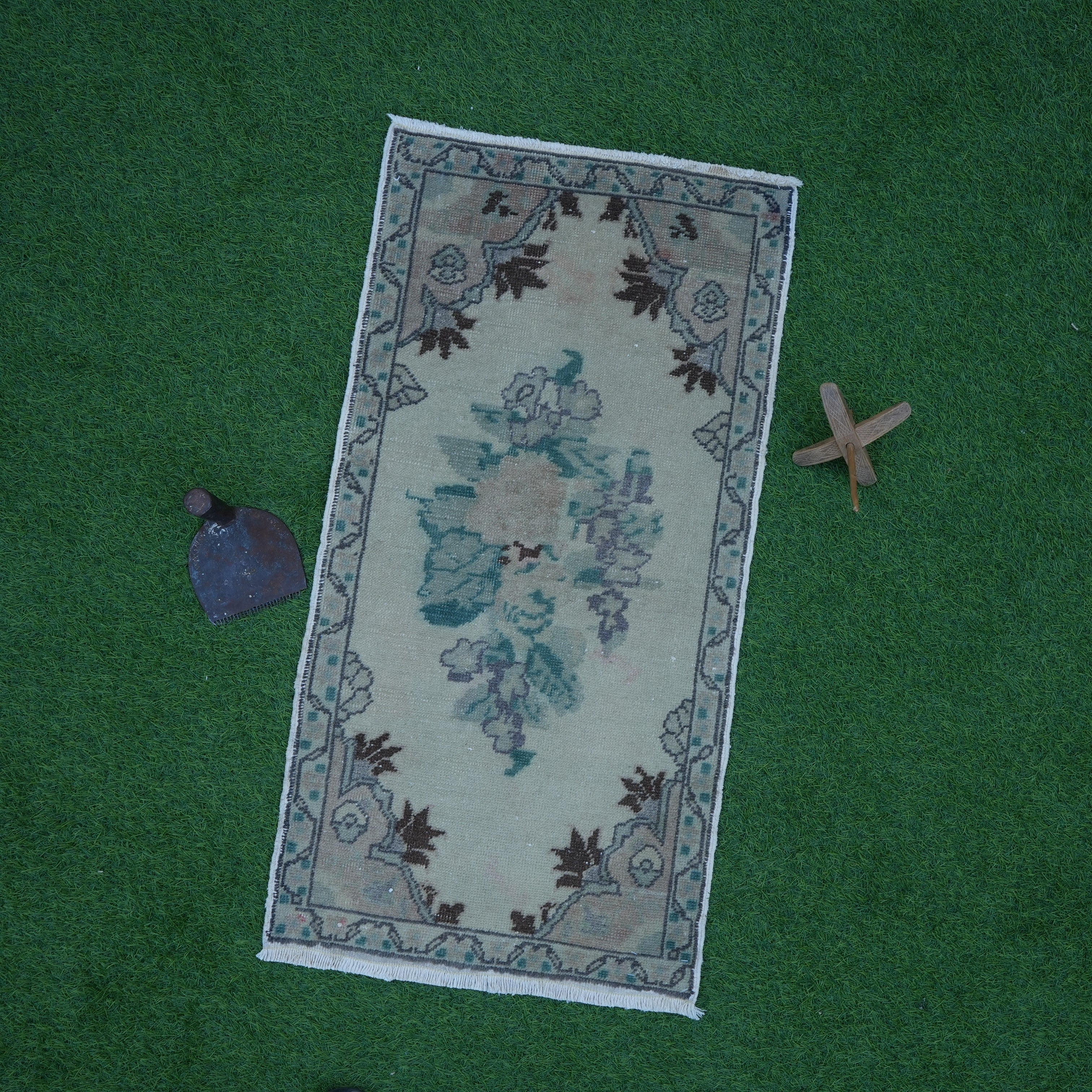 Dexter - Vintage Turkish Rug