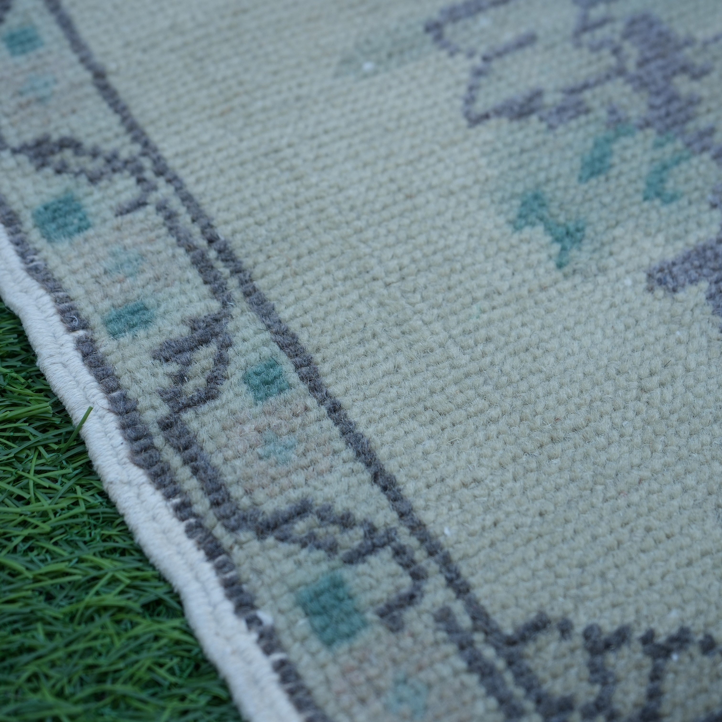Dexter - Vintage Turkish Rug