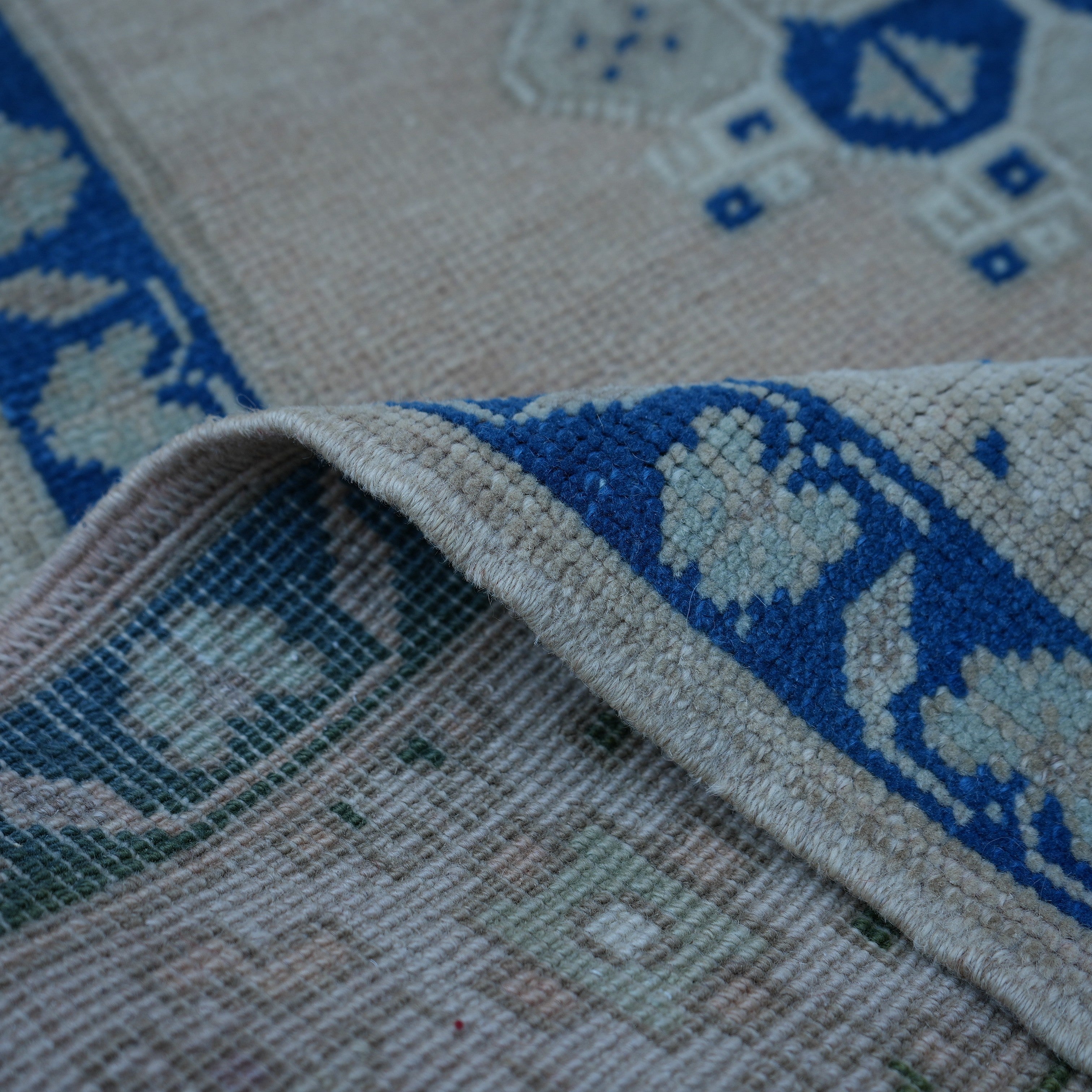 Elane - Vintage Wool Rug