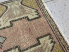 Fina 1’4” x 3’2”