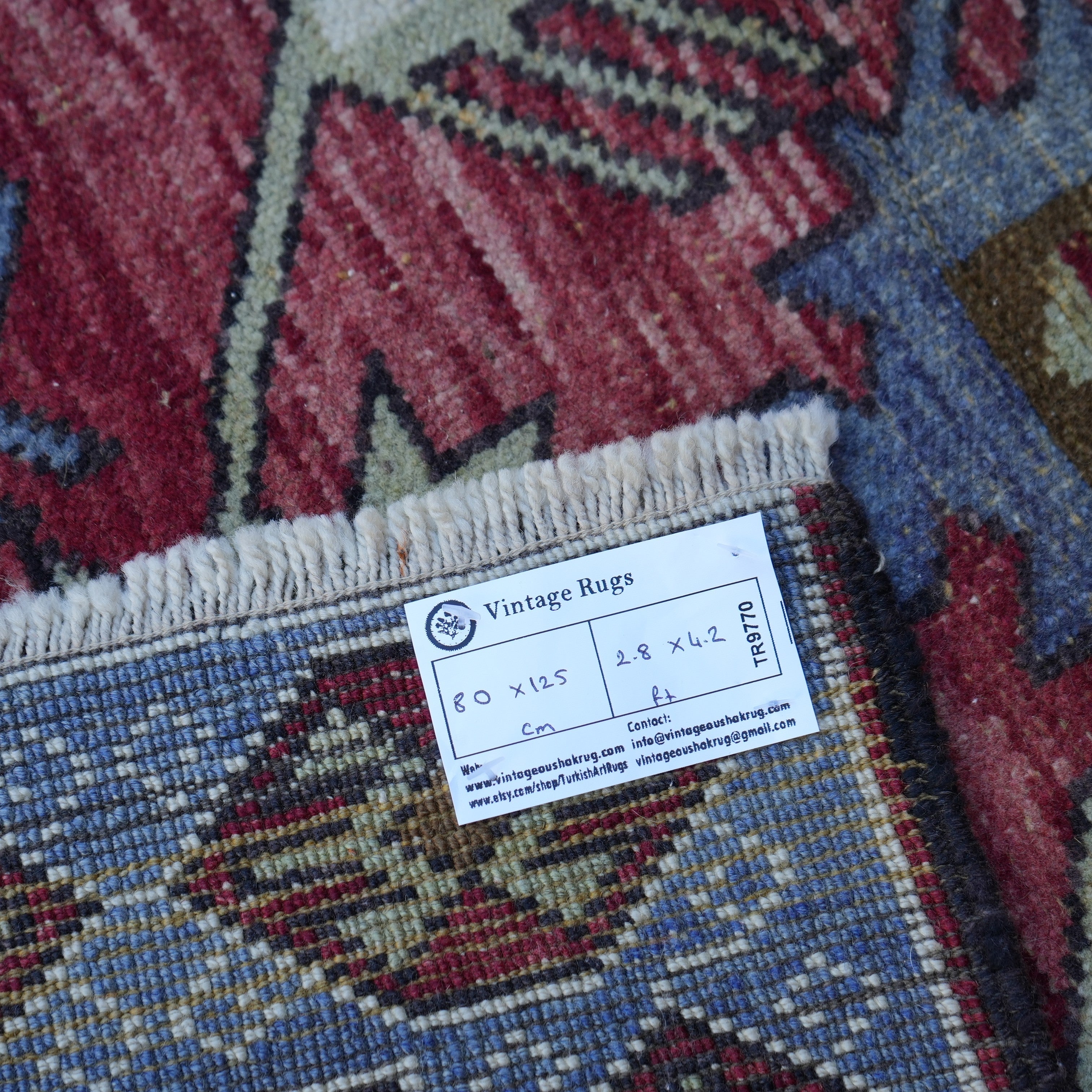 Gratia - Authentic Vintage Rug