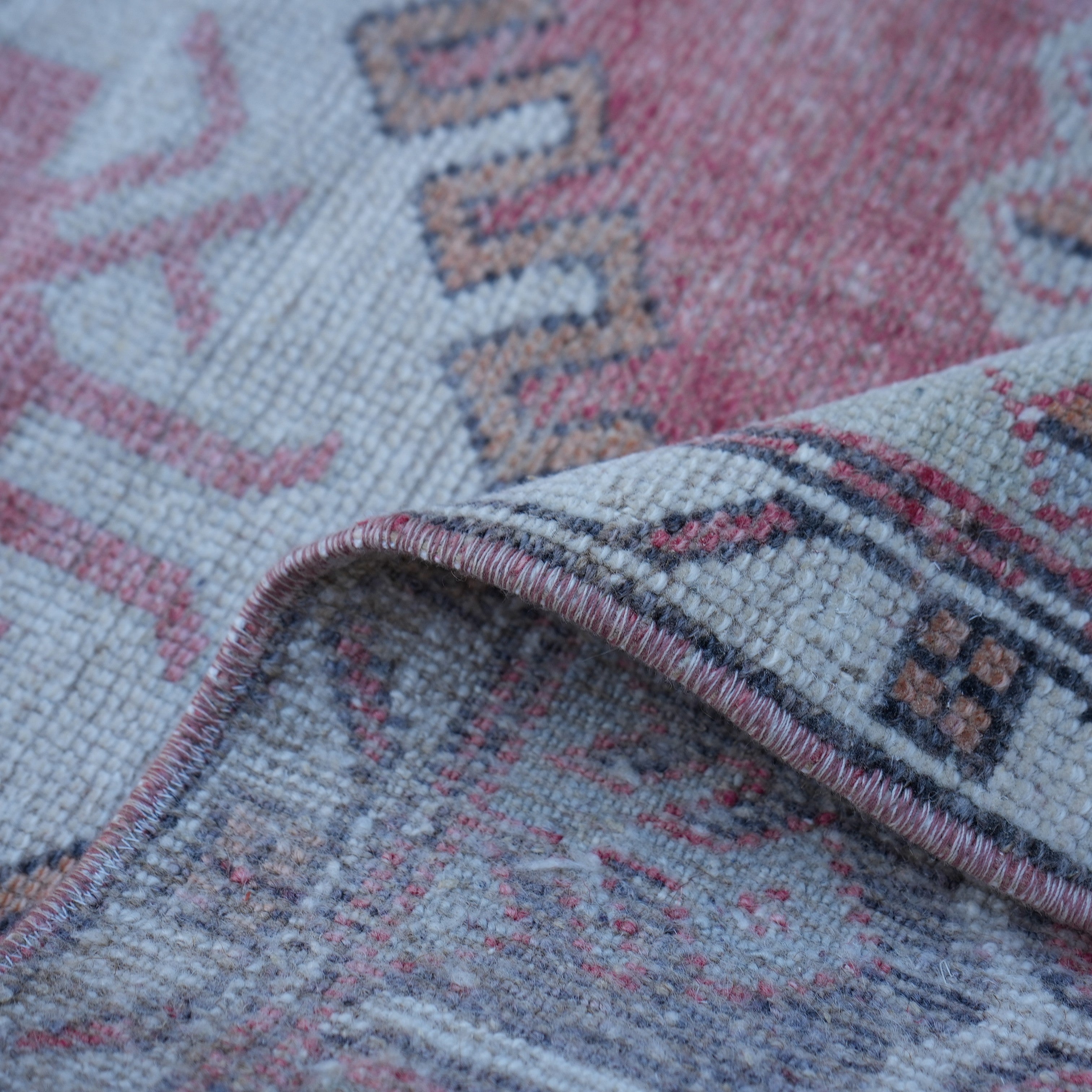 Gusti - Small Area Rug