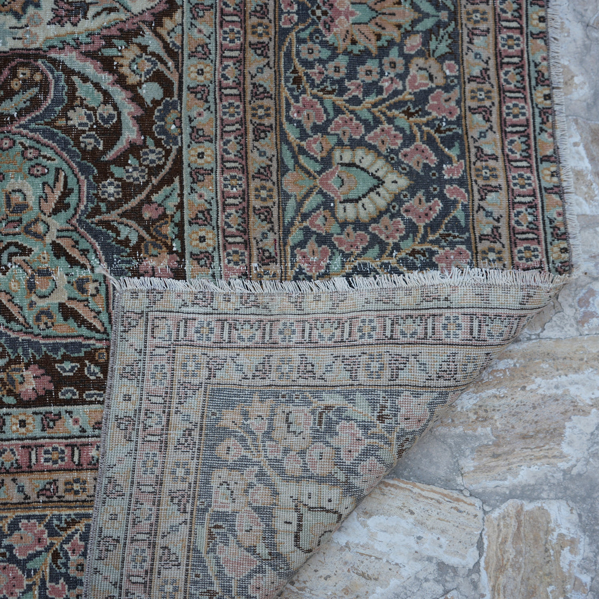 Additional view of the pink hand-knotted persian rug, hand-knotted in wool and cotton.