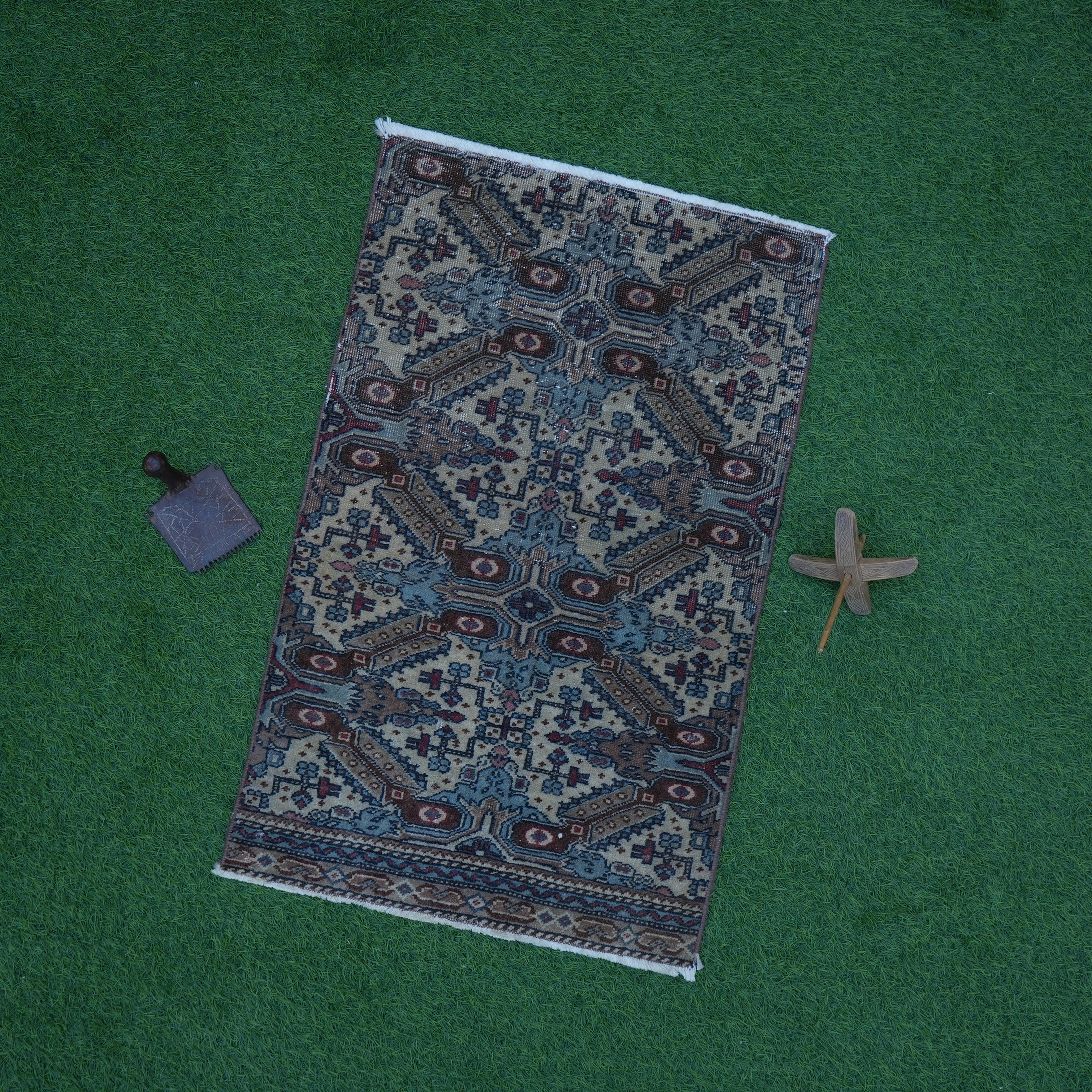 Harrie - Small Turkish Rug