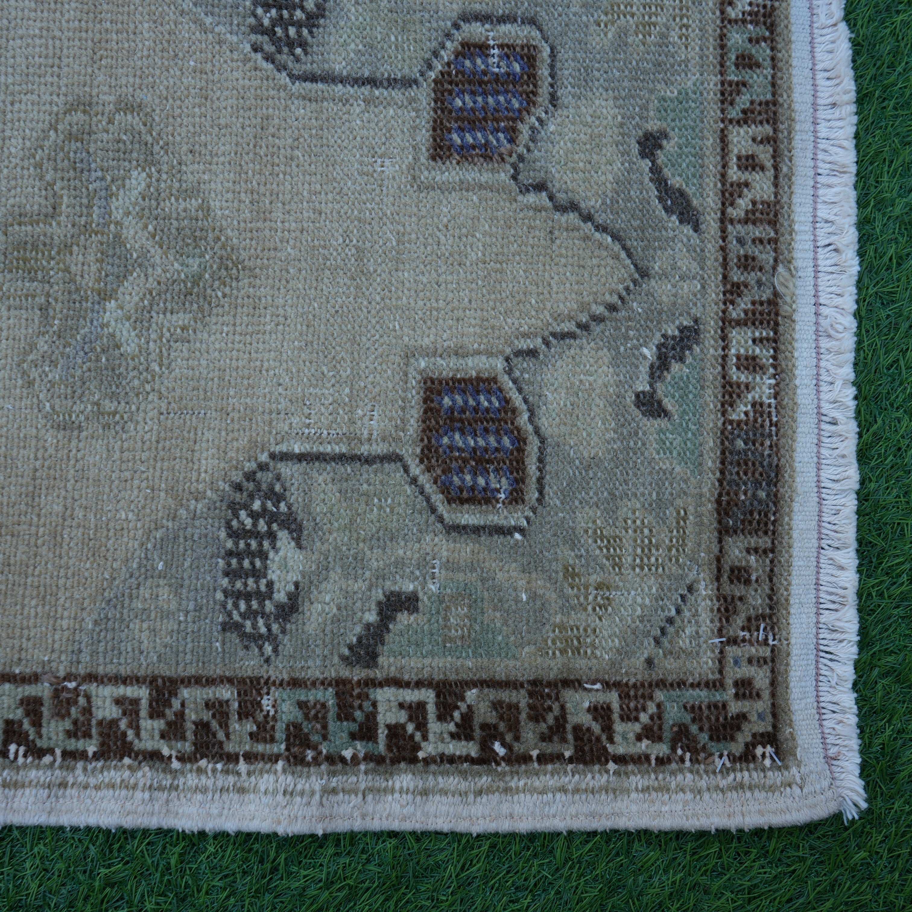 Jadiel - Vintage Mini Rug