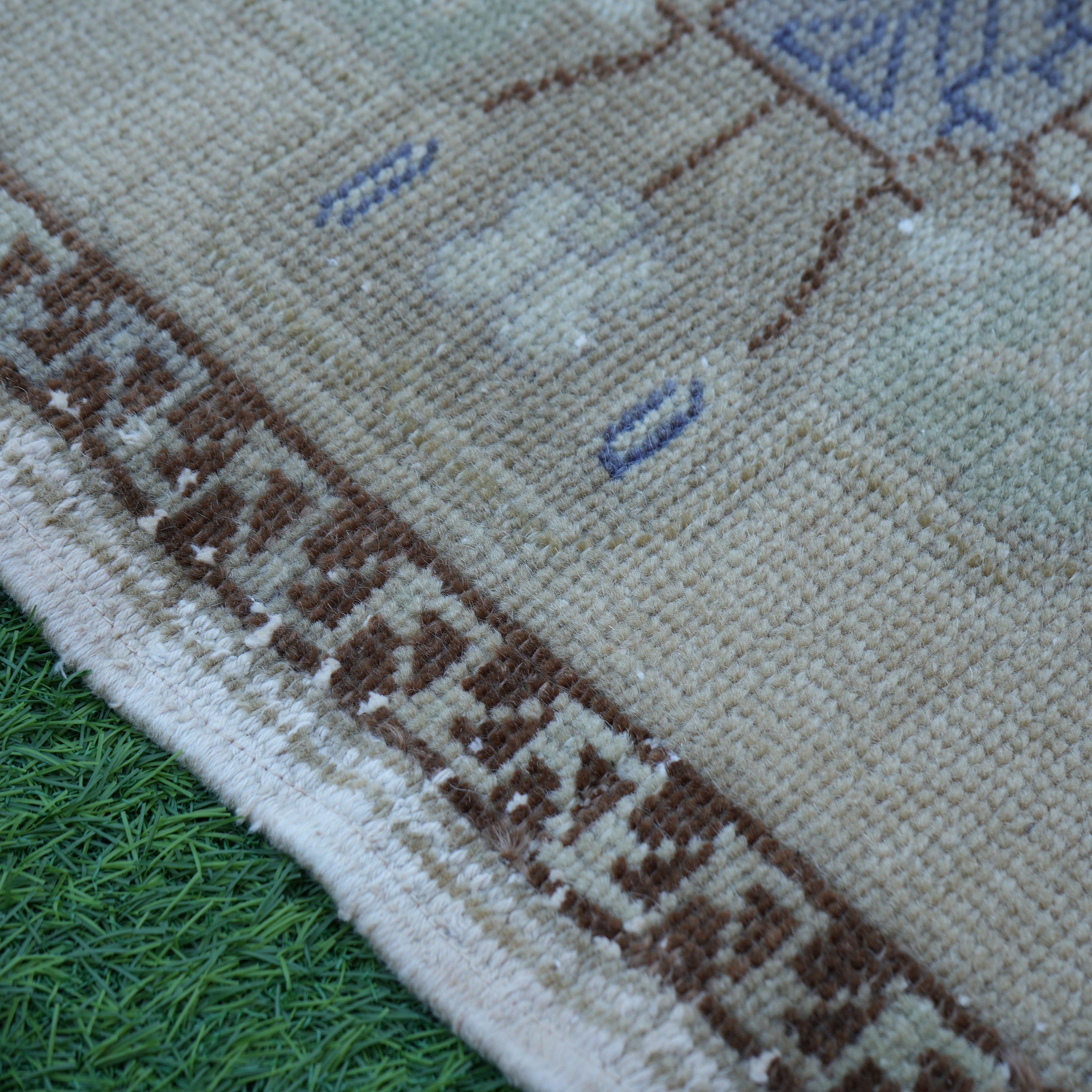 Jadiel - Vintage Mini Rug