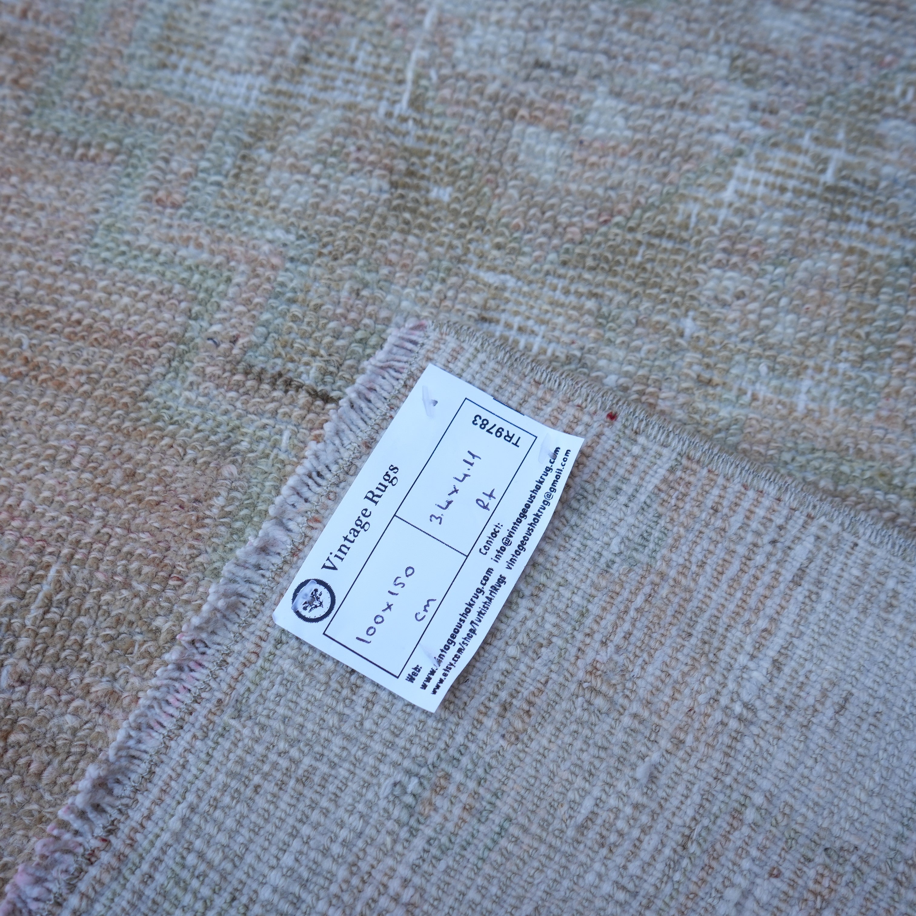Jenn - Vintage Neutral Rug