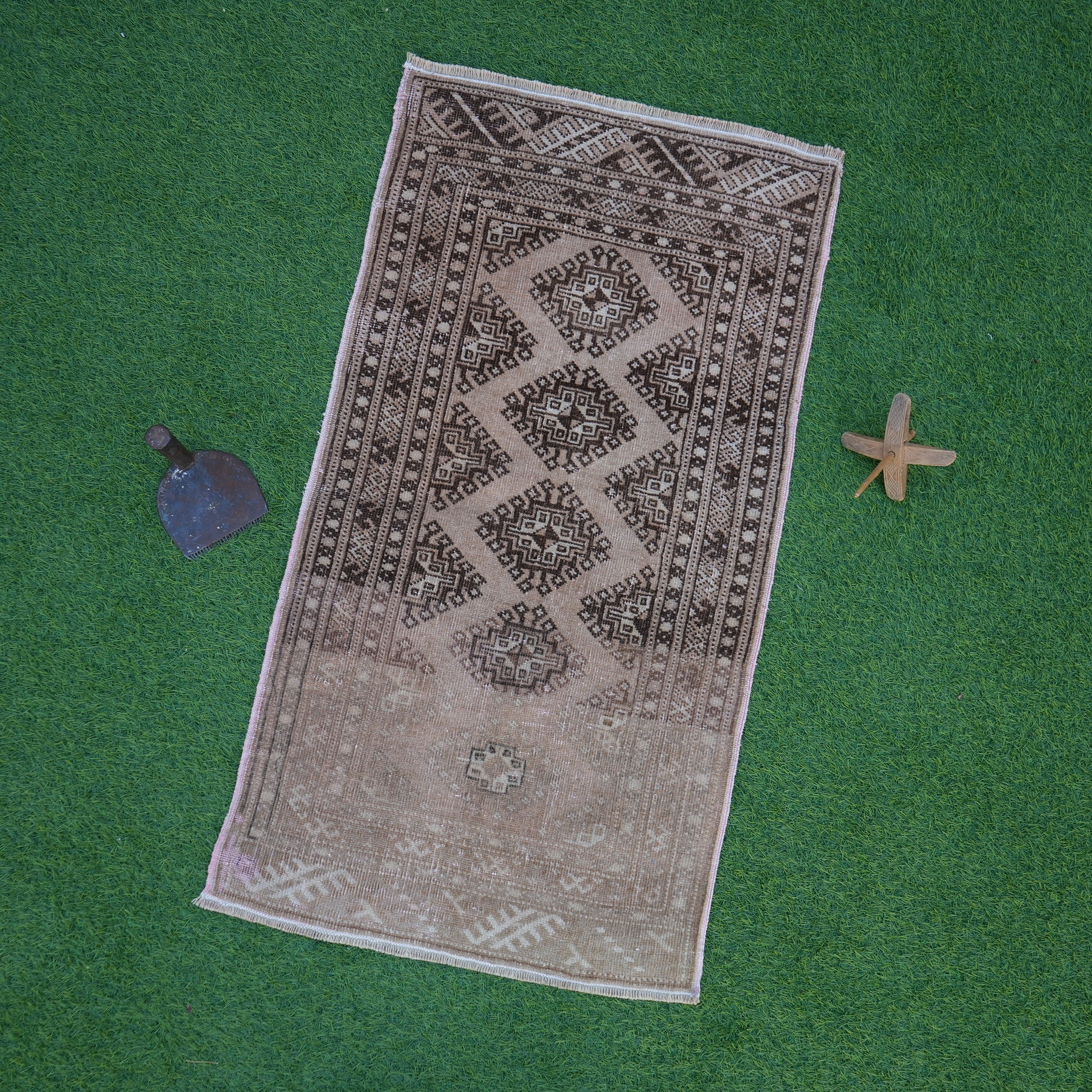 Joseph - Vintage Turkish Rug