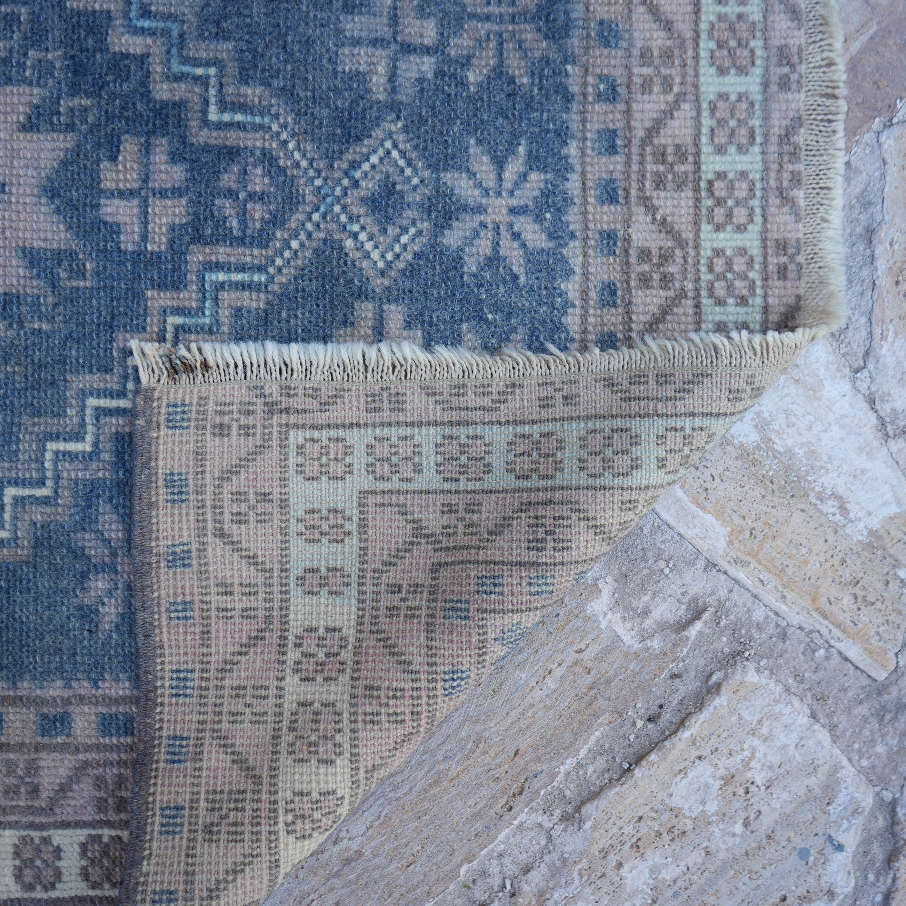 Junie - Unique Vintage Rug