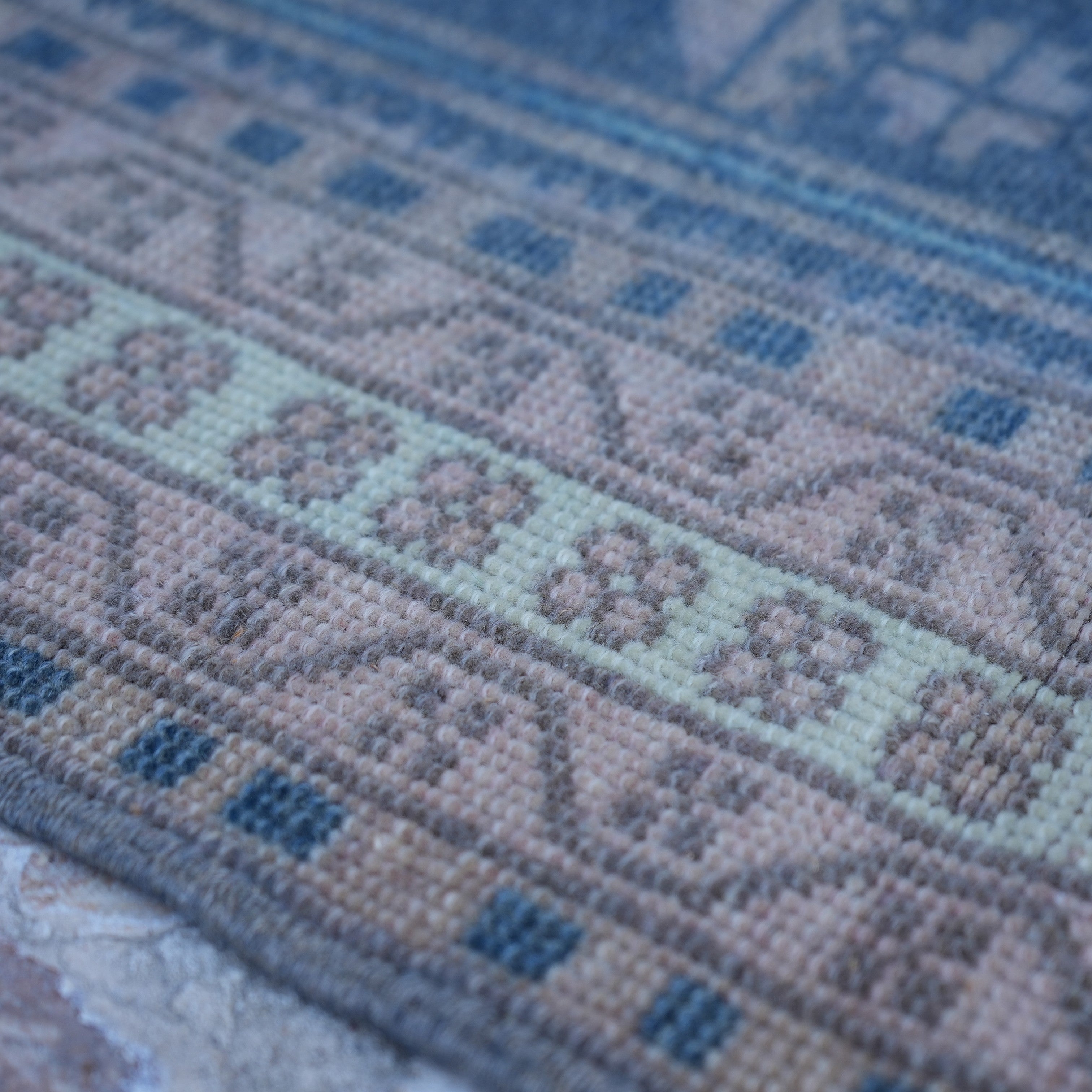 Junie - Unique Vintage Rug