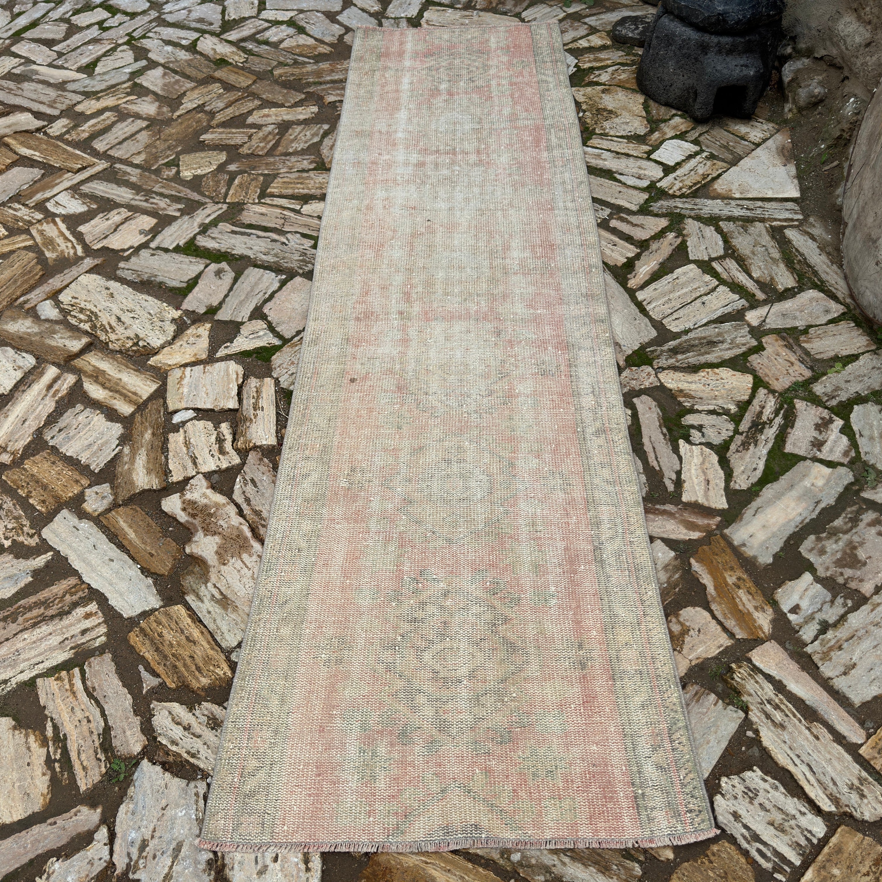Kamari 3' x 10'