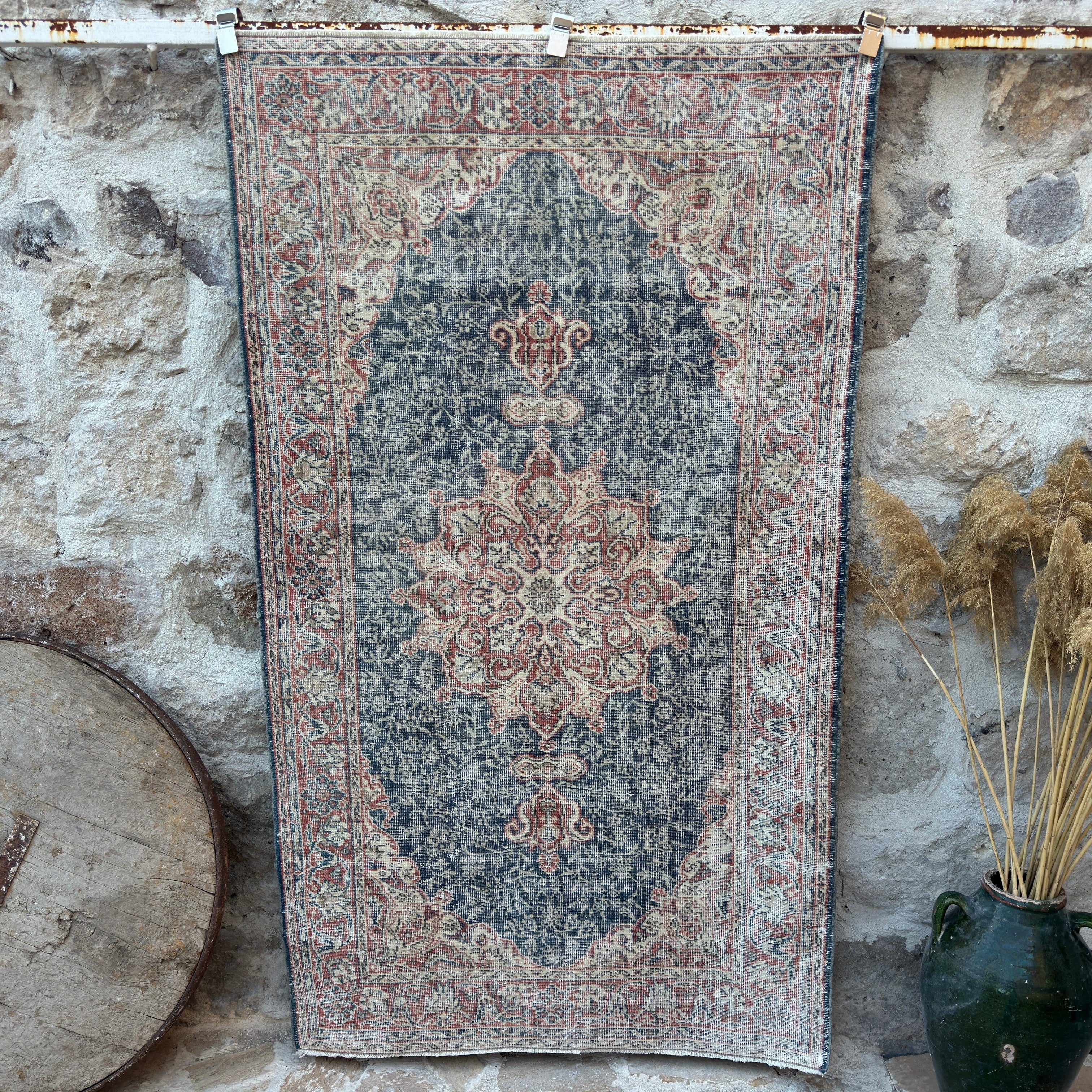 Karon 3’10” x 6’7”