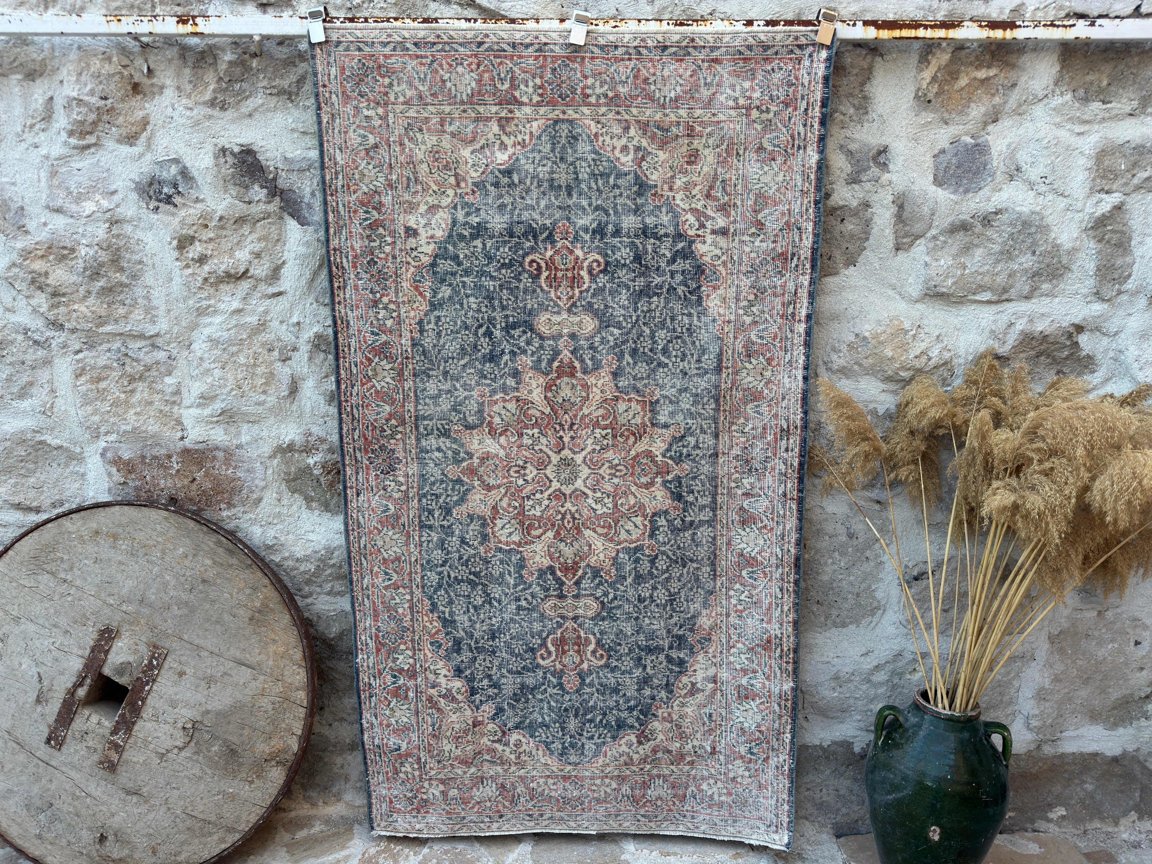 Karon 3’10” x 6’7”