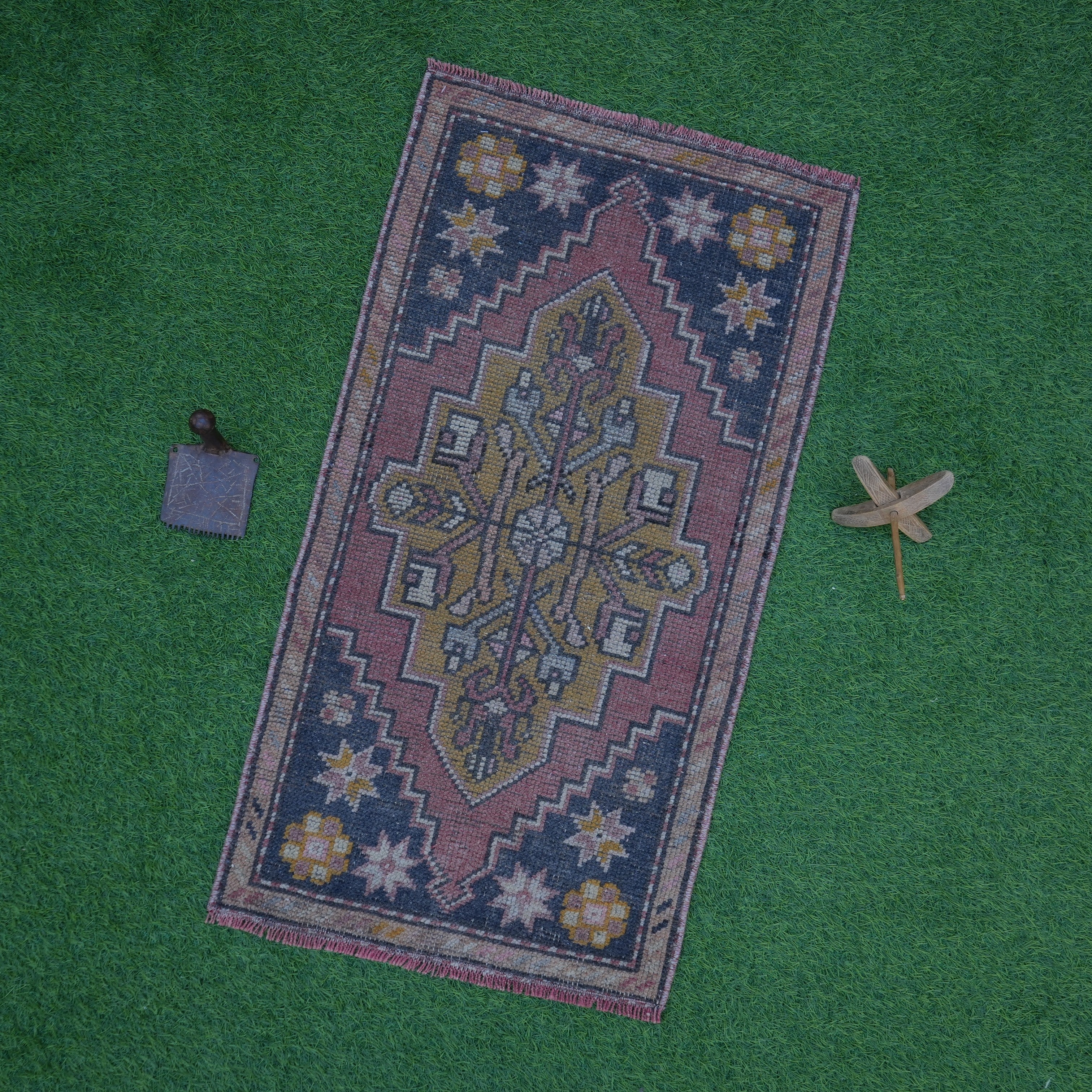 Karry - Mini Turkish Rug