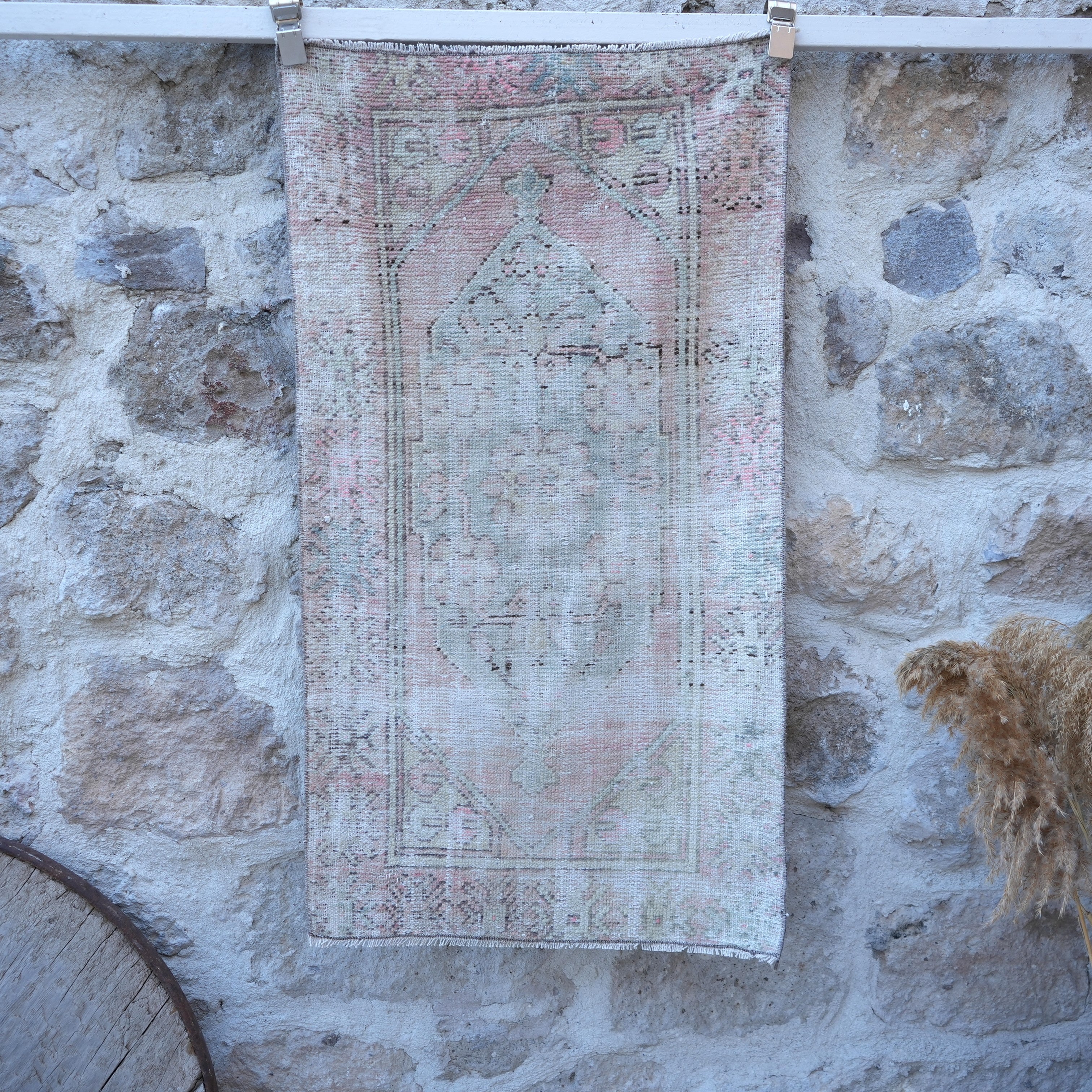 Kary - Distressed Vintage Rug