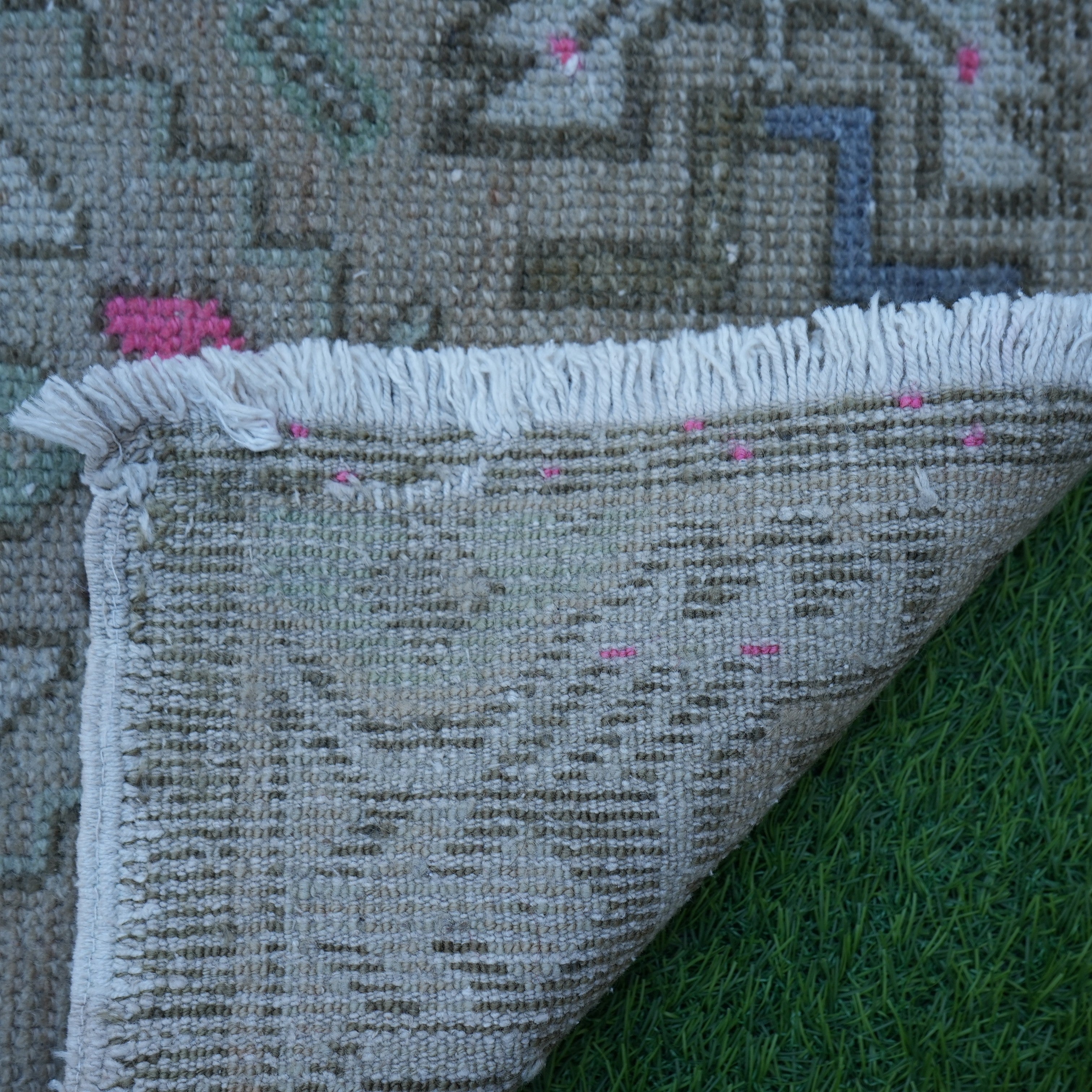 Kate - Small Vintage Rug