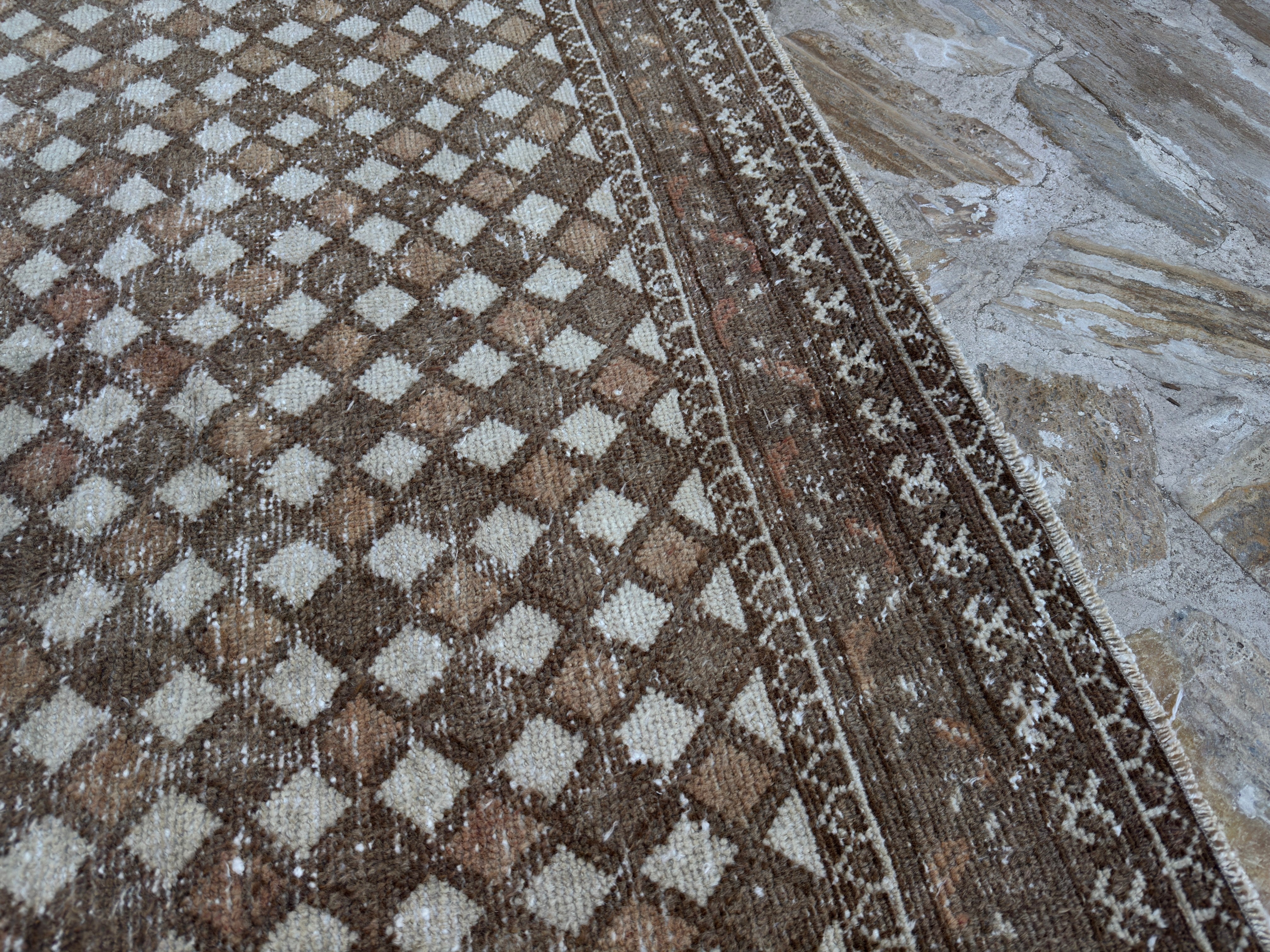 Keri 6’7” x 8’