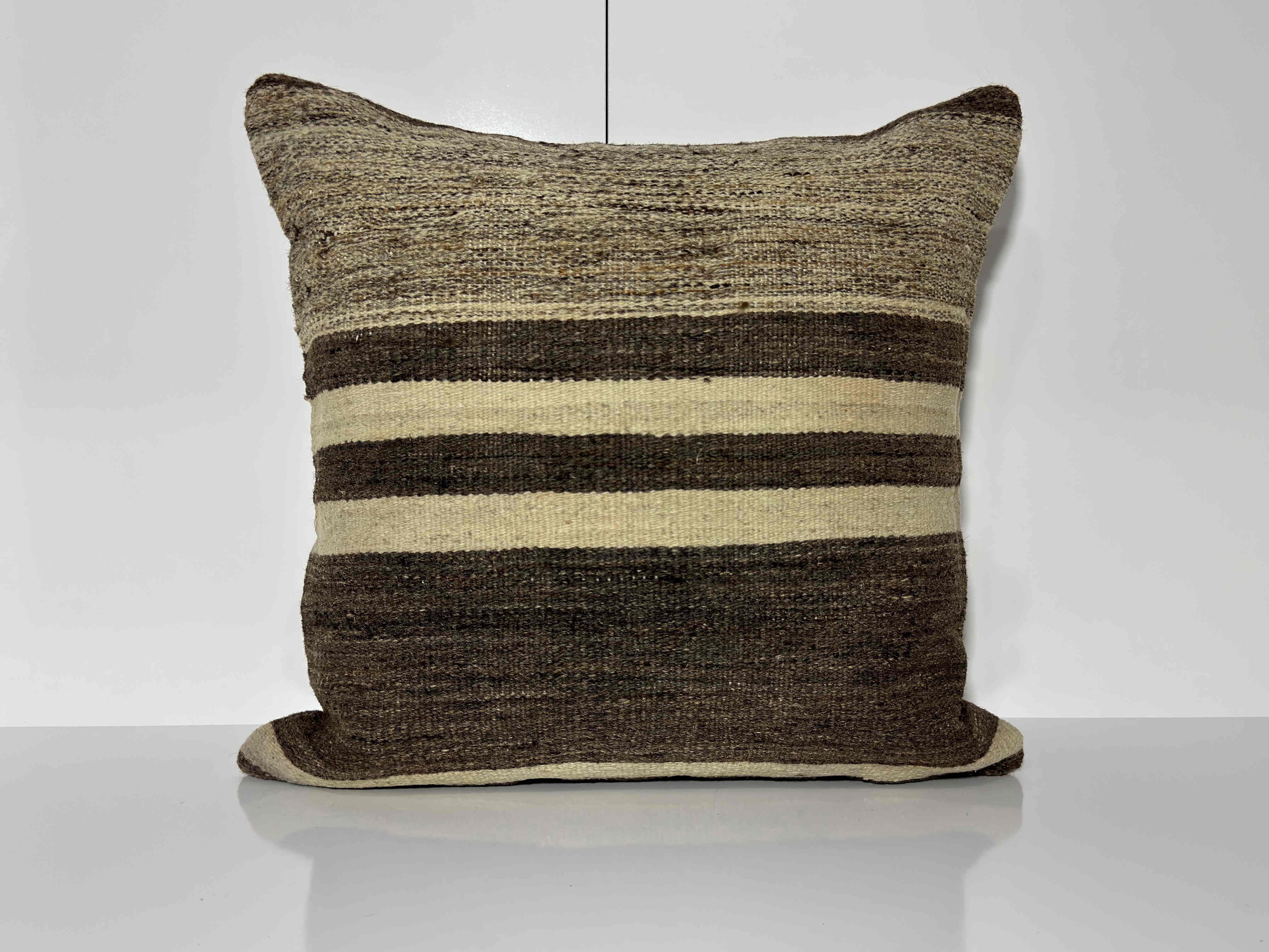 Brown 20" x 20" kilim pillow with striped design, handmade in Turkey – EE00367.