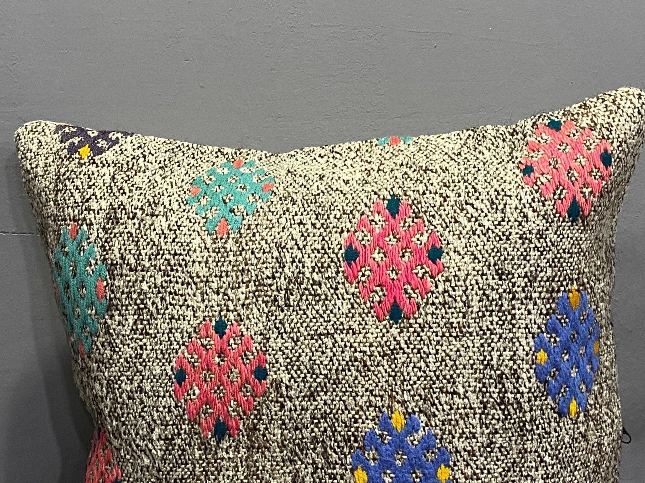 Kilim Pillow 20x20 inch, #00199