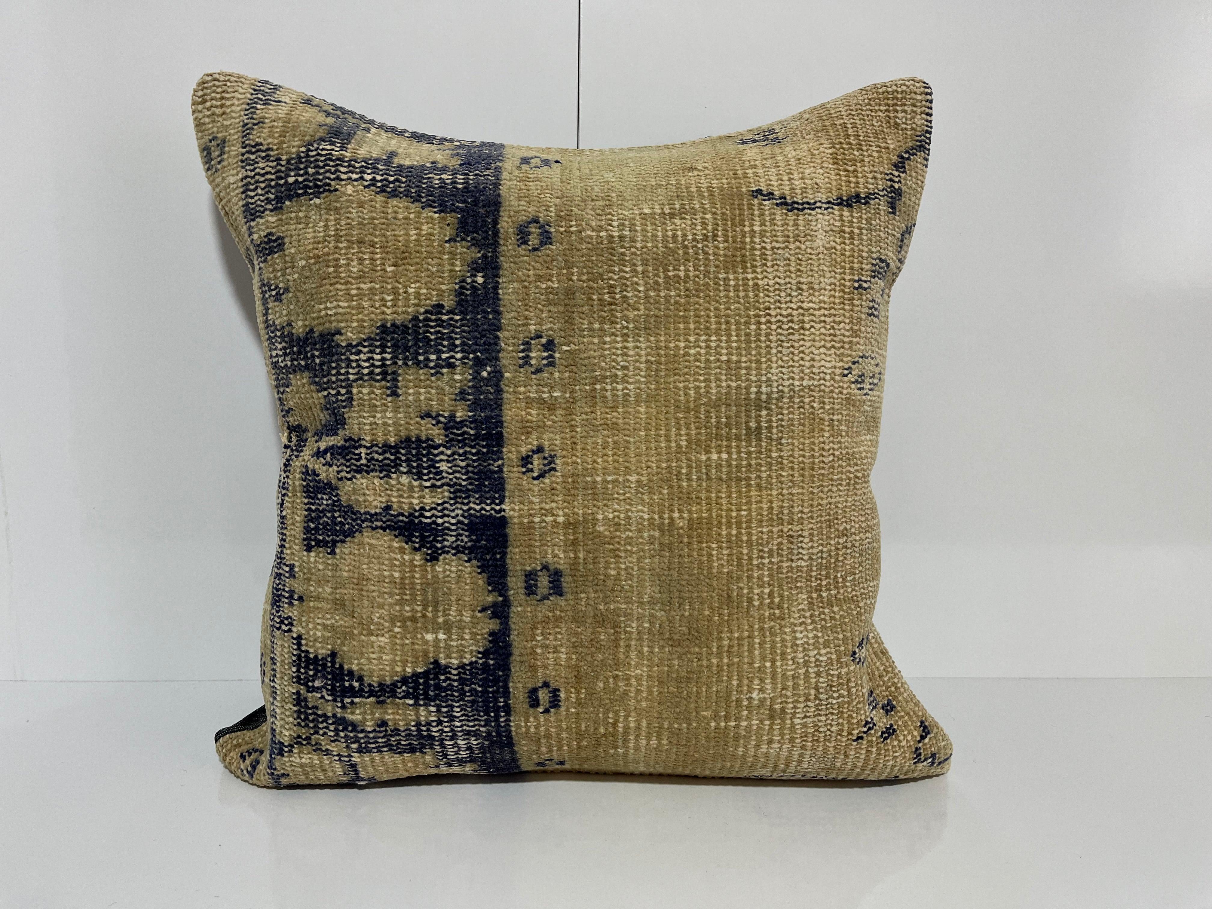 Kilim Pillow 20x20 inch, #EE00345