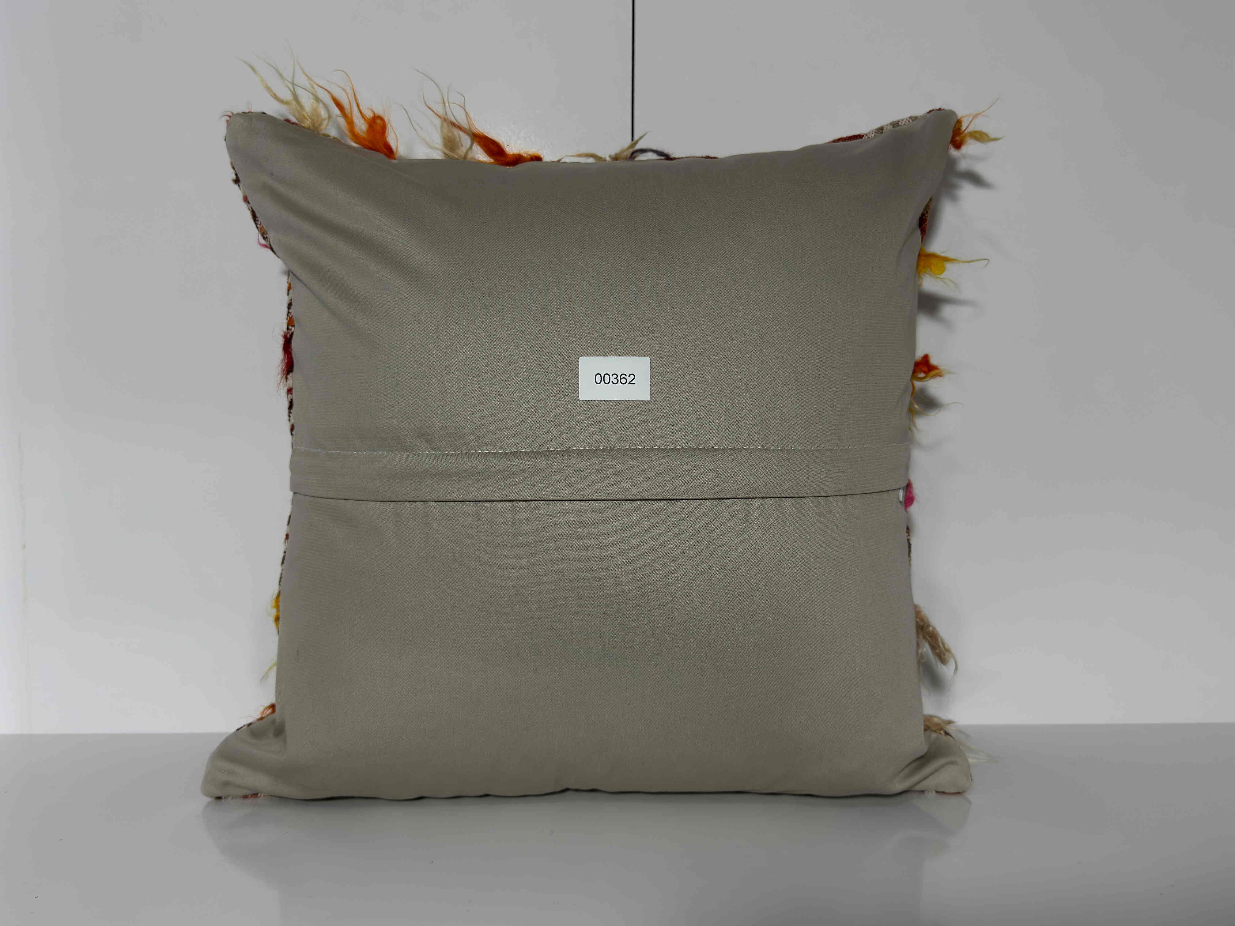 Kilim Pillow 20x20 inch, #EE00362