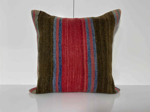 EE00374 - Kilim Pillow