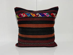 EE00133 - Kilim Pillow