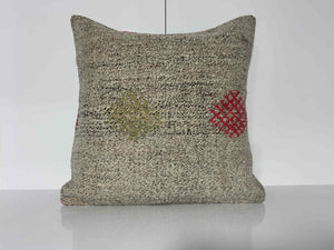 EE00184 - Kilim Pillow