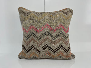 EE00185 - Kilim Pillow