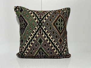 EE00109 - Kilim Pillow
