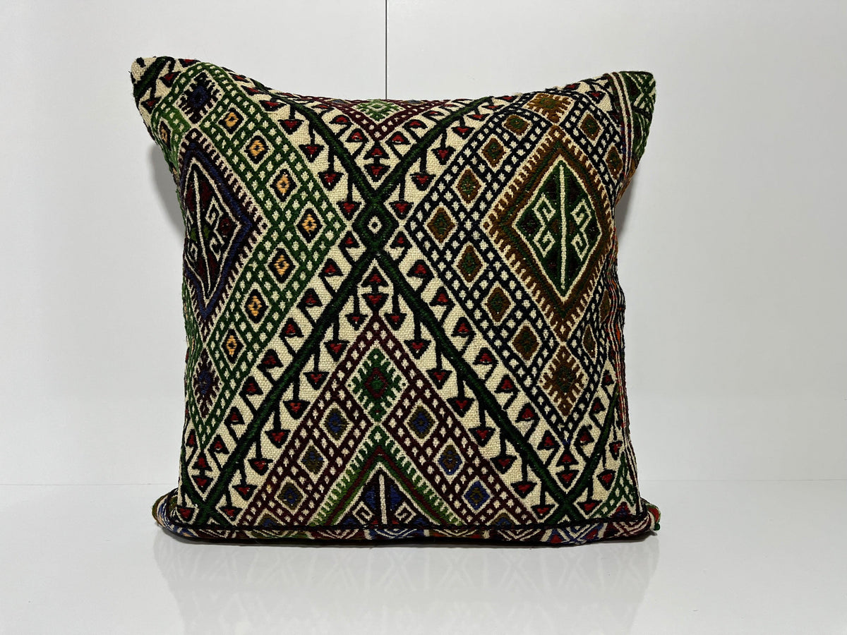Green kilim pillow with geometric design, handmade in Turkey – EE00109.