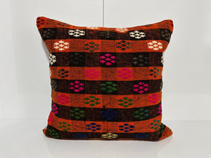 EE00087 - Kilim Pillow