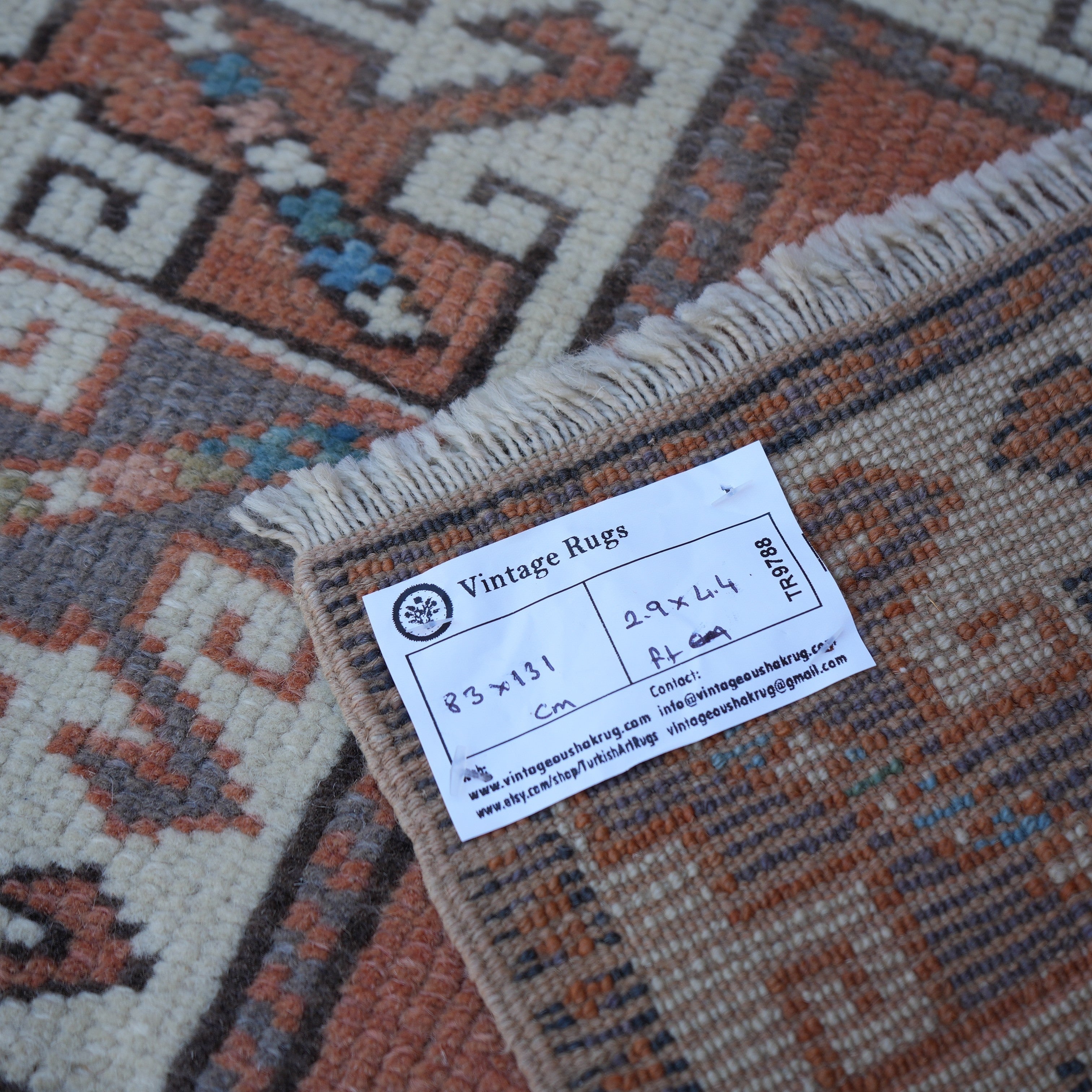 Kirsti -Small Turkish Rug