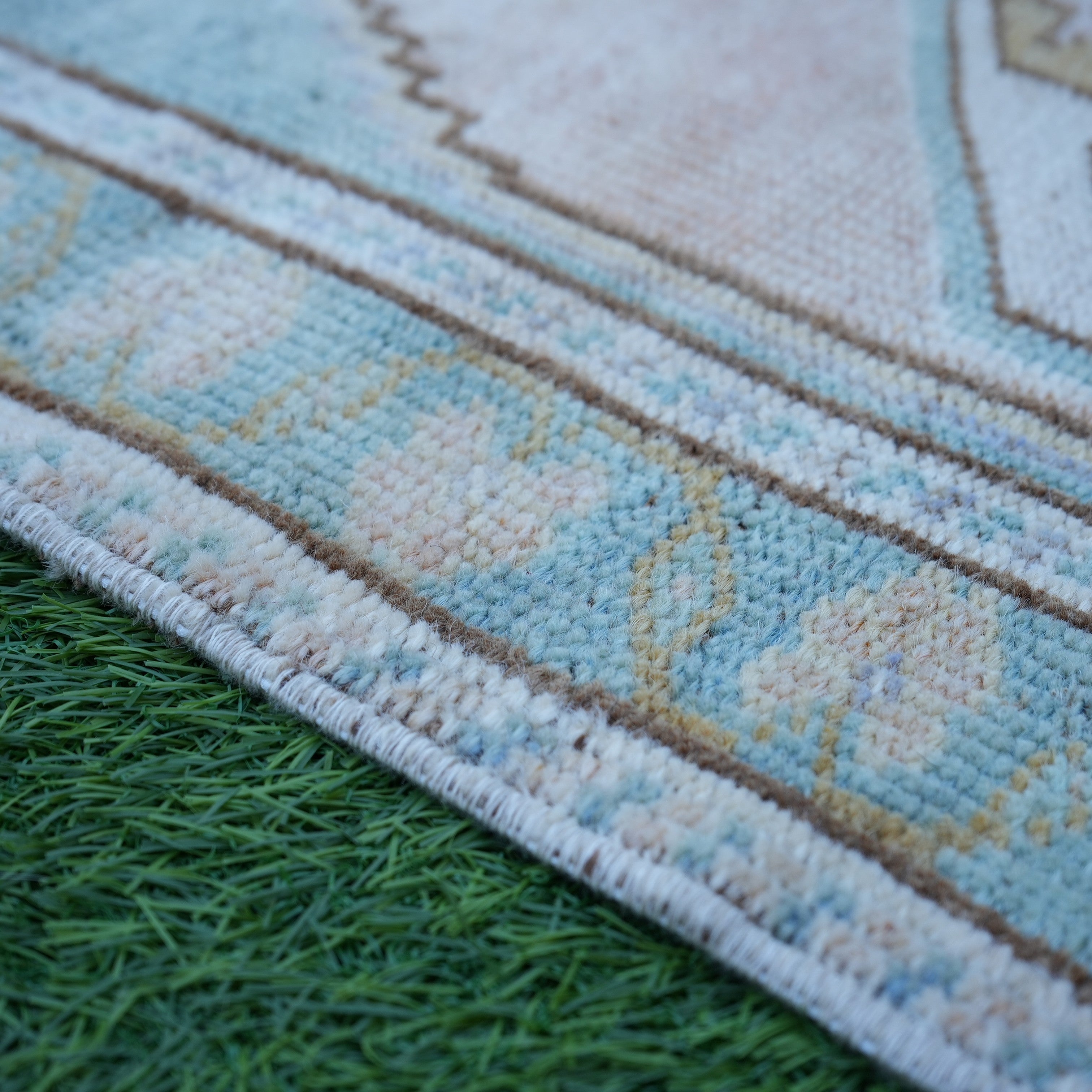 Koda - Vintage Traditional Rug
