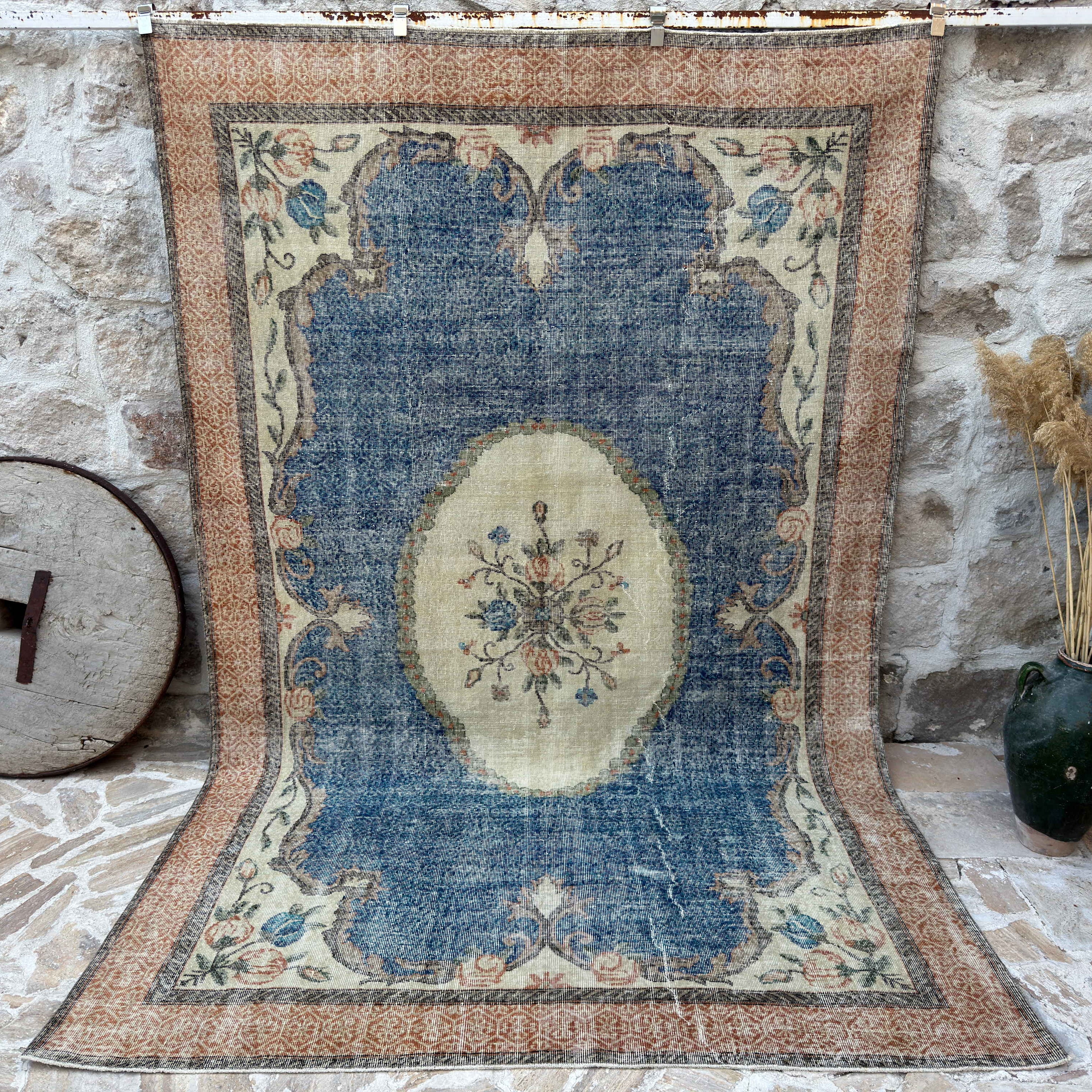 Blue 7' x 10' large medallion rug with medallion design, handmade in Turkey – Molli.