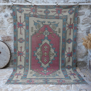 Desiri - Large Wool Rug