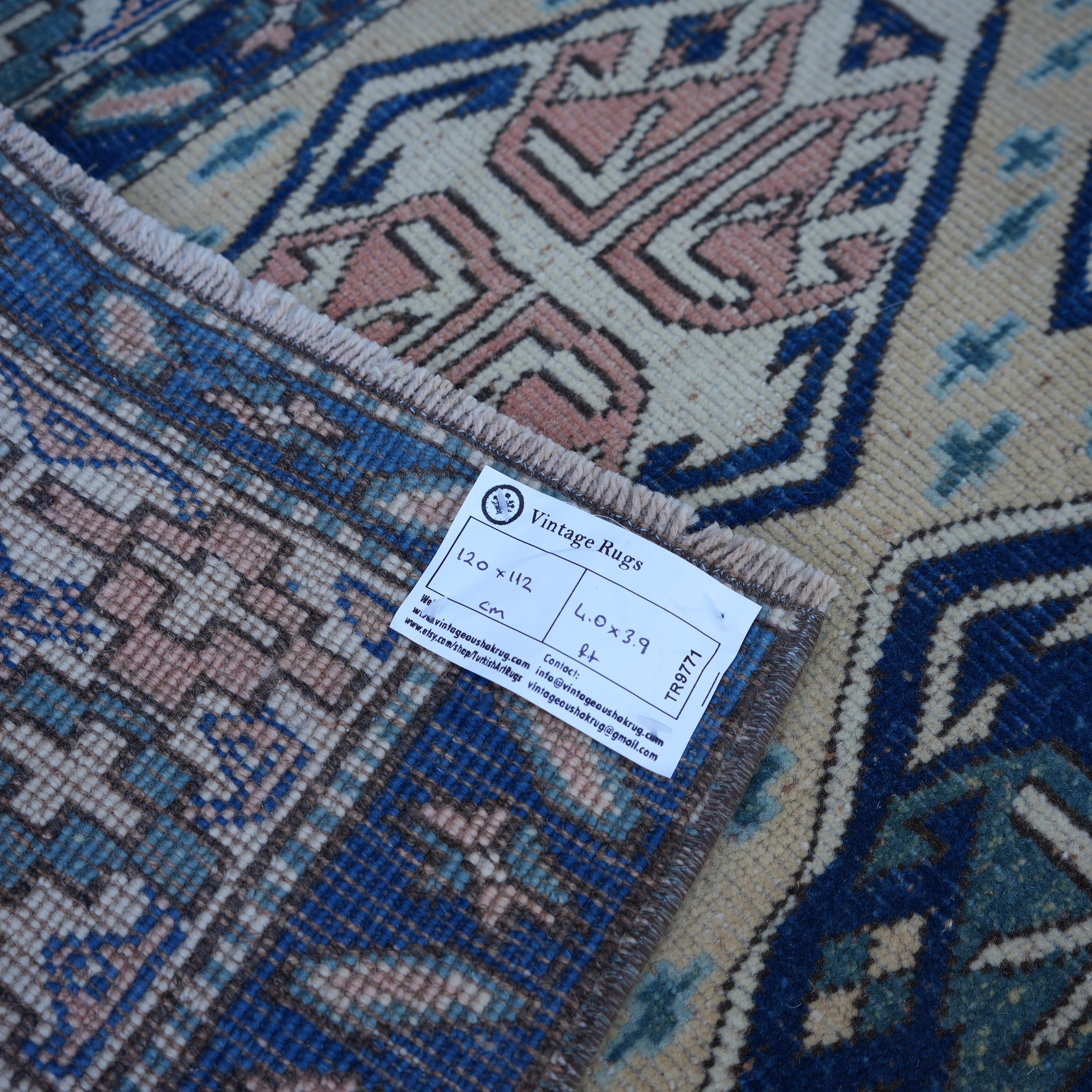 Larissa - Square Vintage Rug