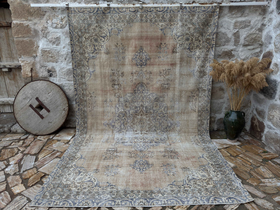 Kirmen™ I Handwoven One-of-a-Kind Rugs Delivered to Your Doorstep ...