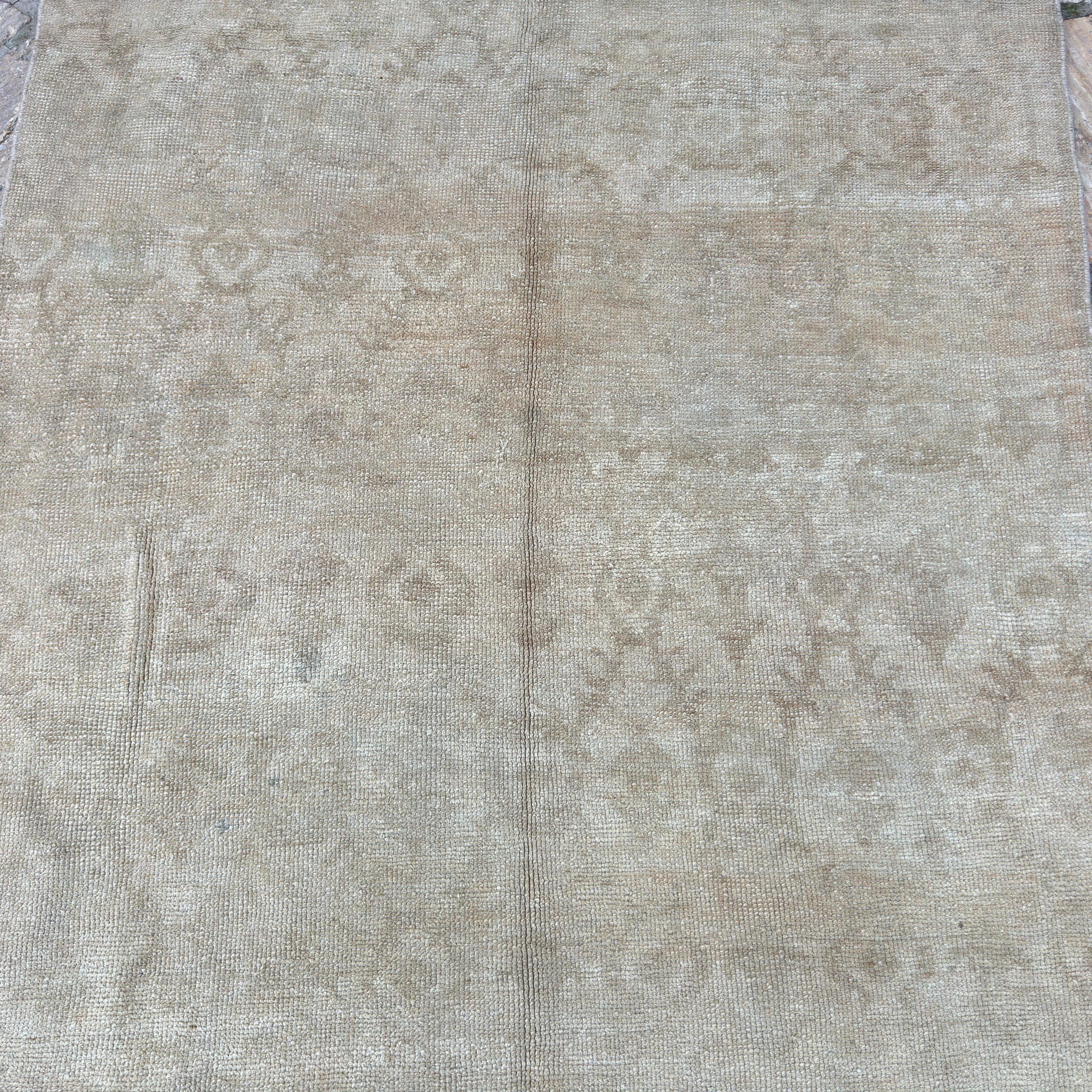 Linton 4'6'' x 10'8''