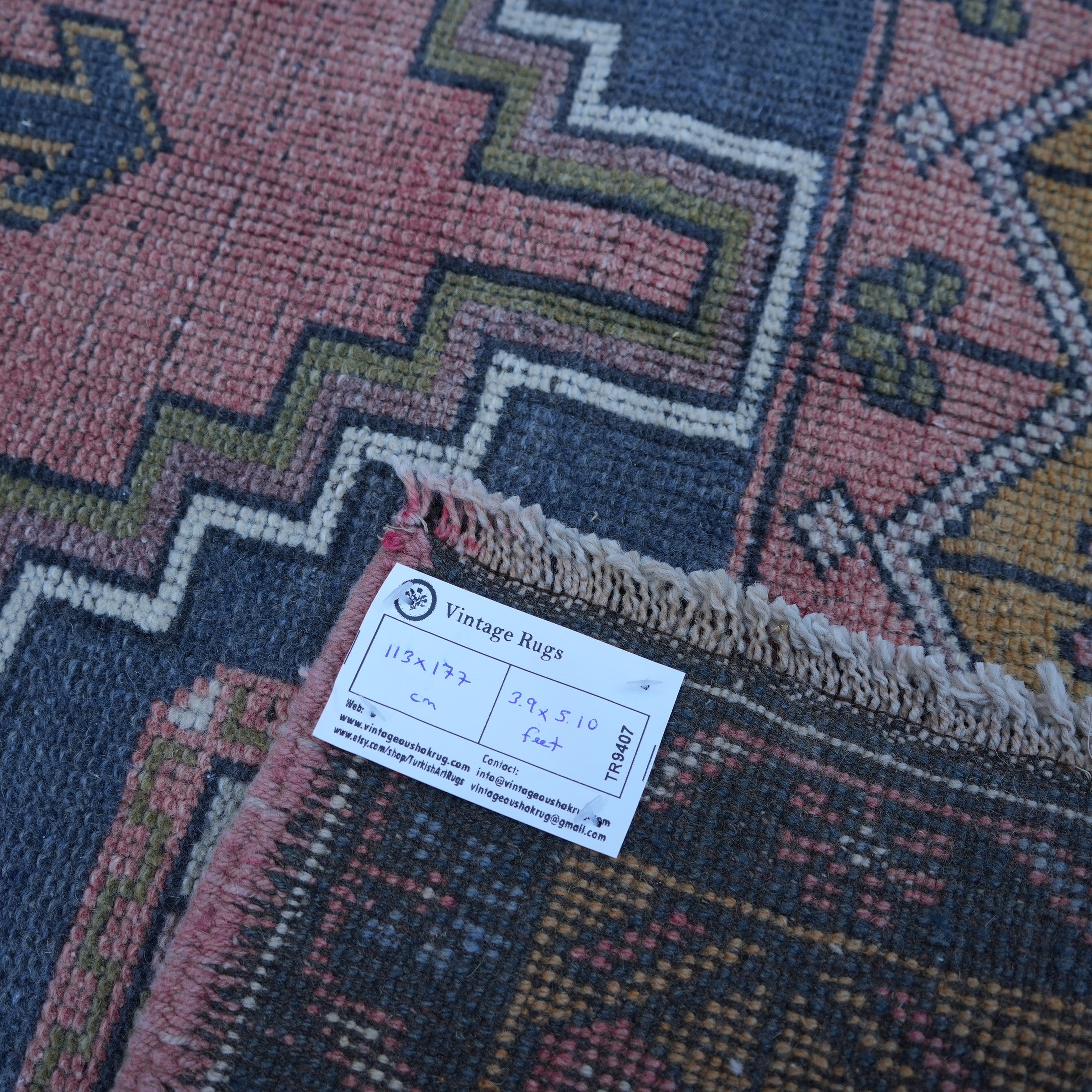 Loria - Vintage Turkish Rug