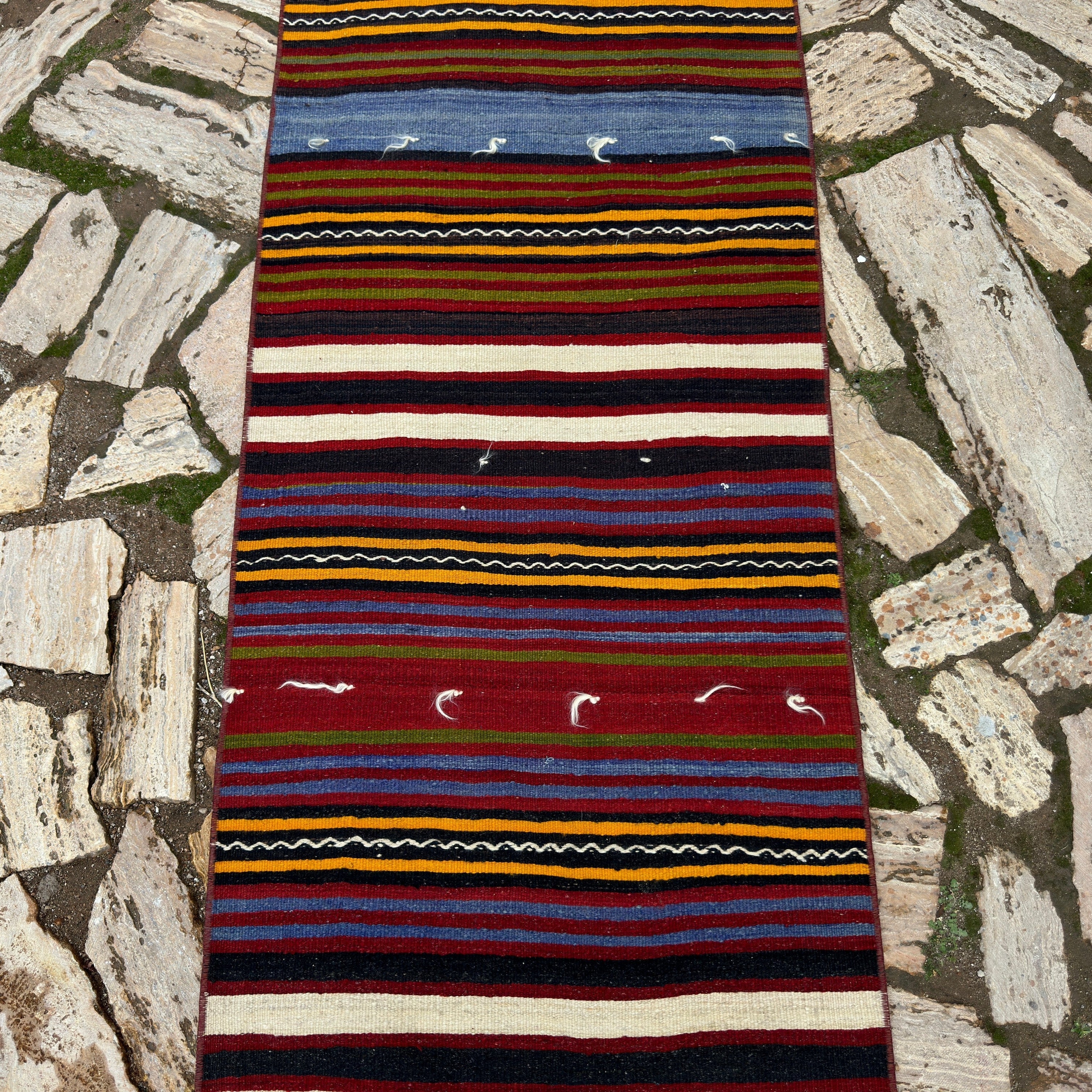 Marley 2'2'' x 13'3''