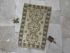 Marne 1'10" x 2'9"