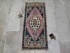 Minetta 2’ x 4’