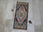 Minetta 2’ x 4’