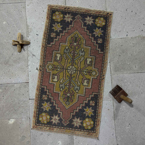 Ramona - Mini Turkish Rug