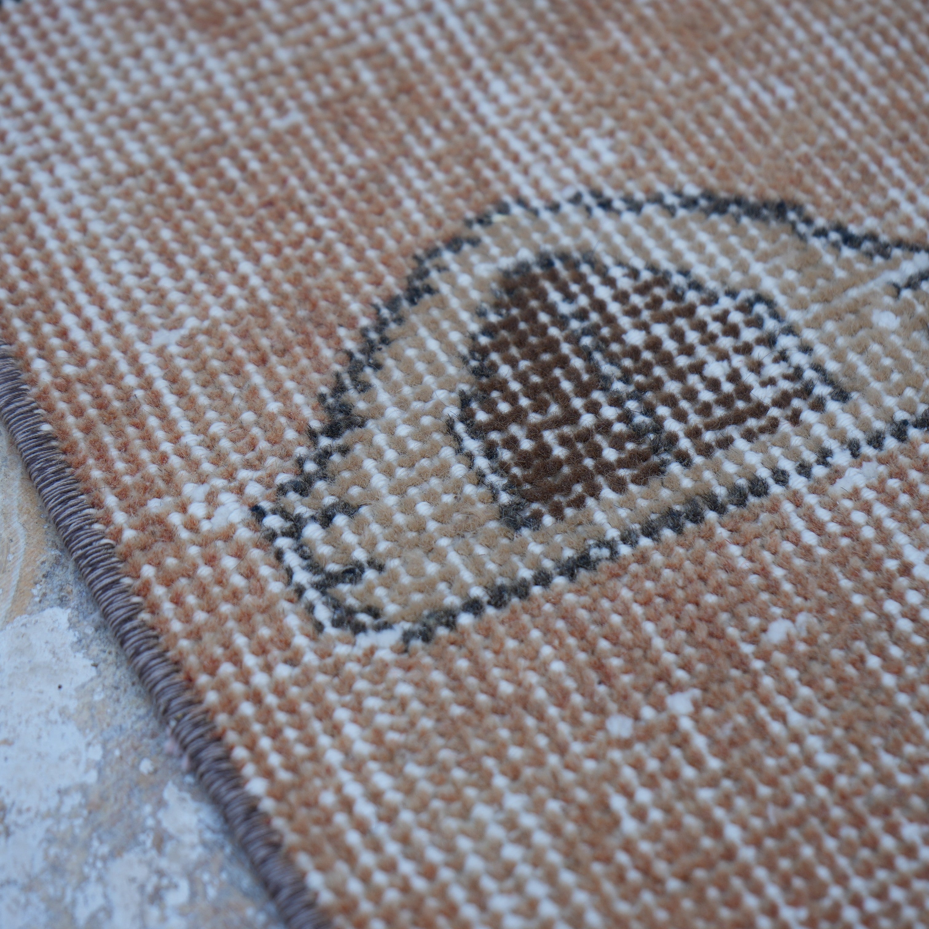Nikki -Art Decor Rug