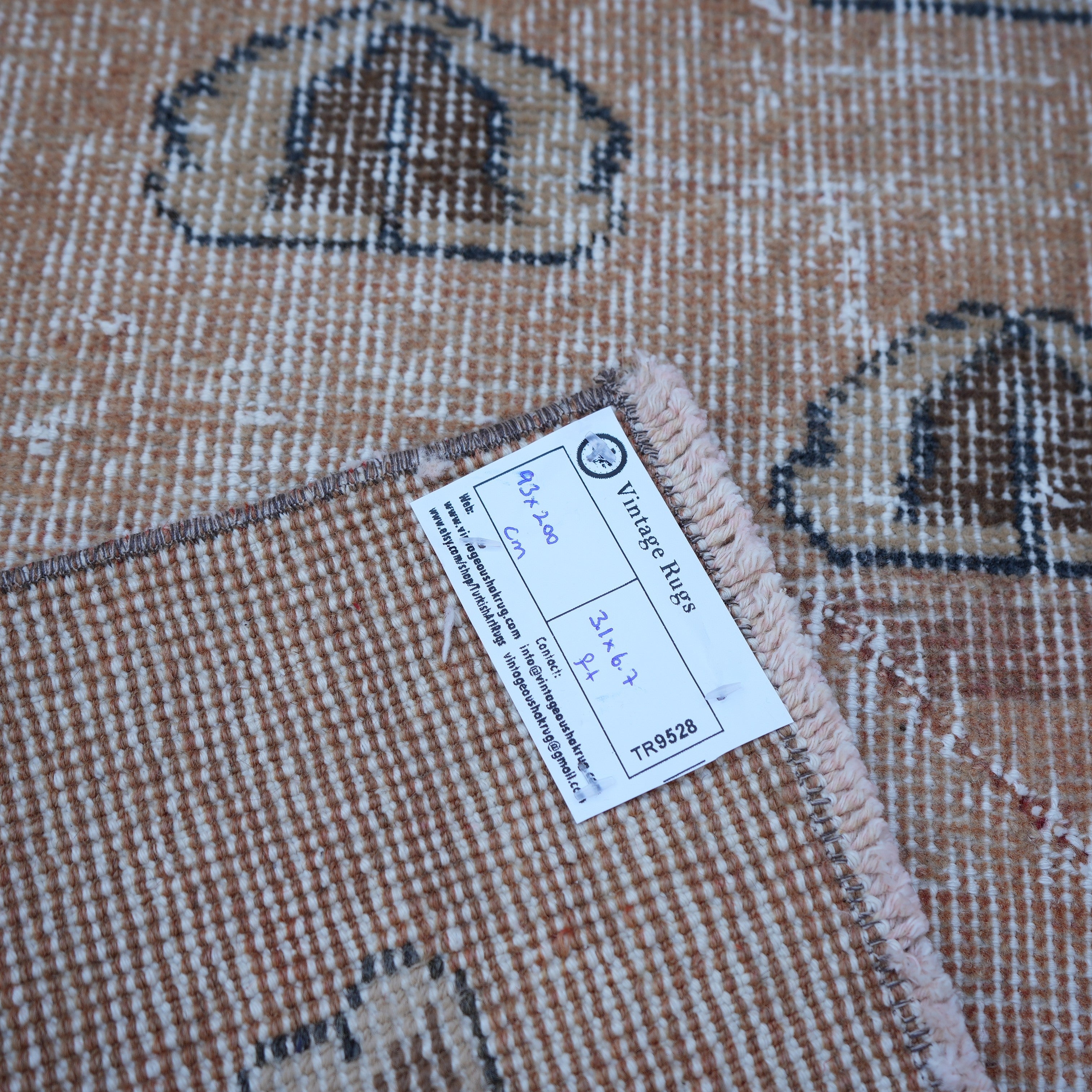 Nikki -Art Decor Rug