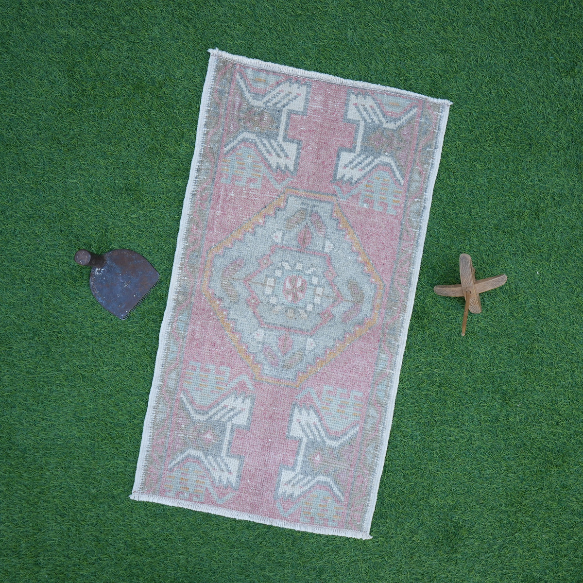 Red 1' x 3' oushak mini rug with traditional design, handmade in Turkey – Katie.